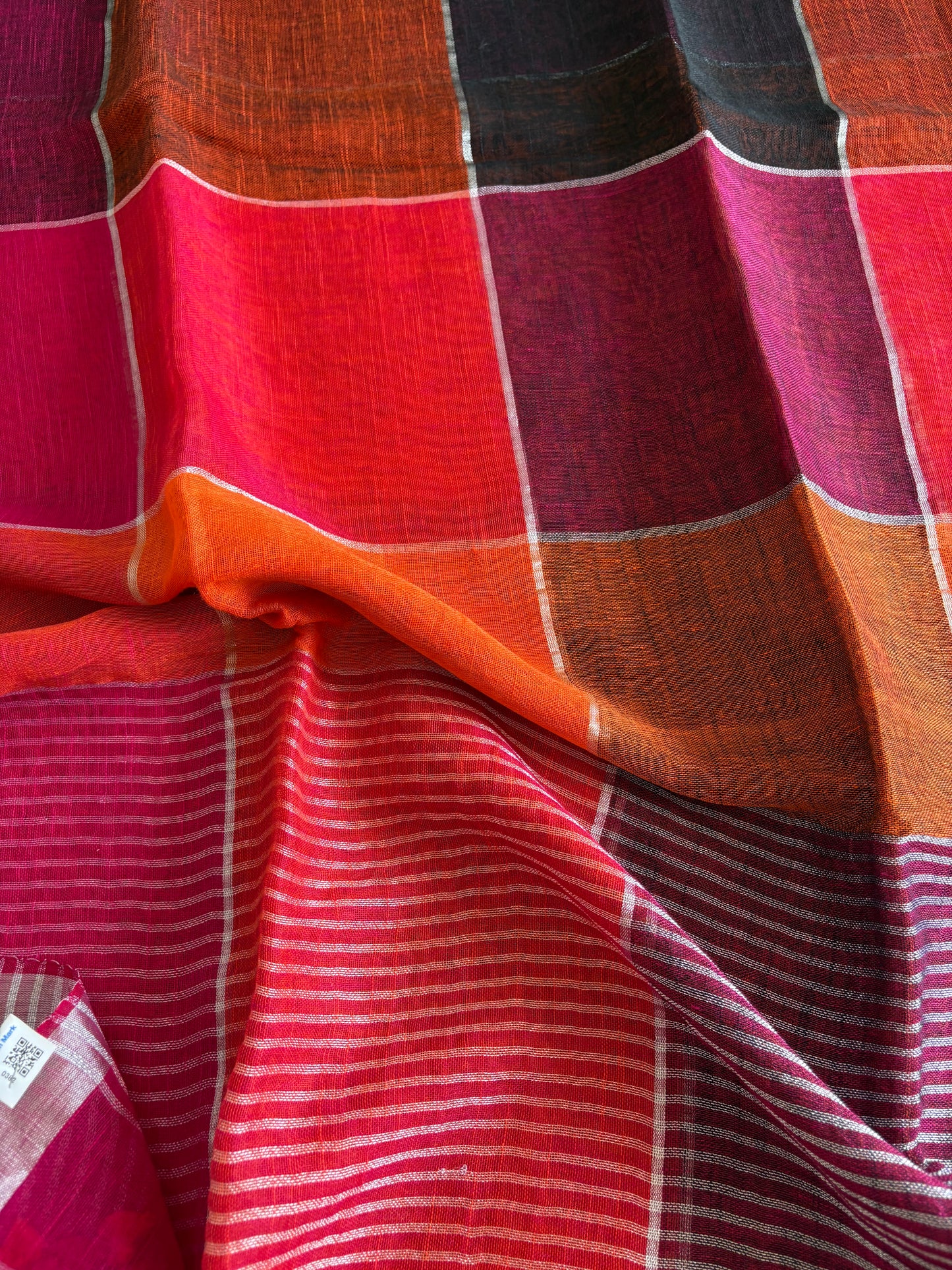 Pure Linen By Linen handloom Saree (handloom marked)