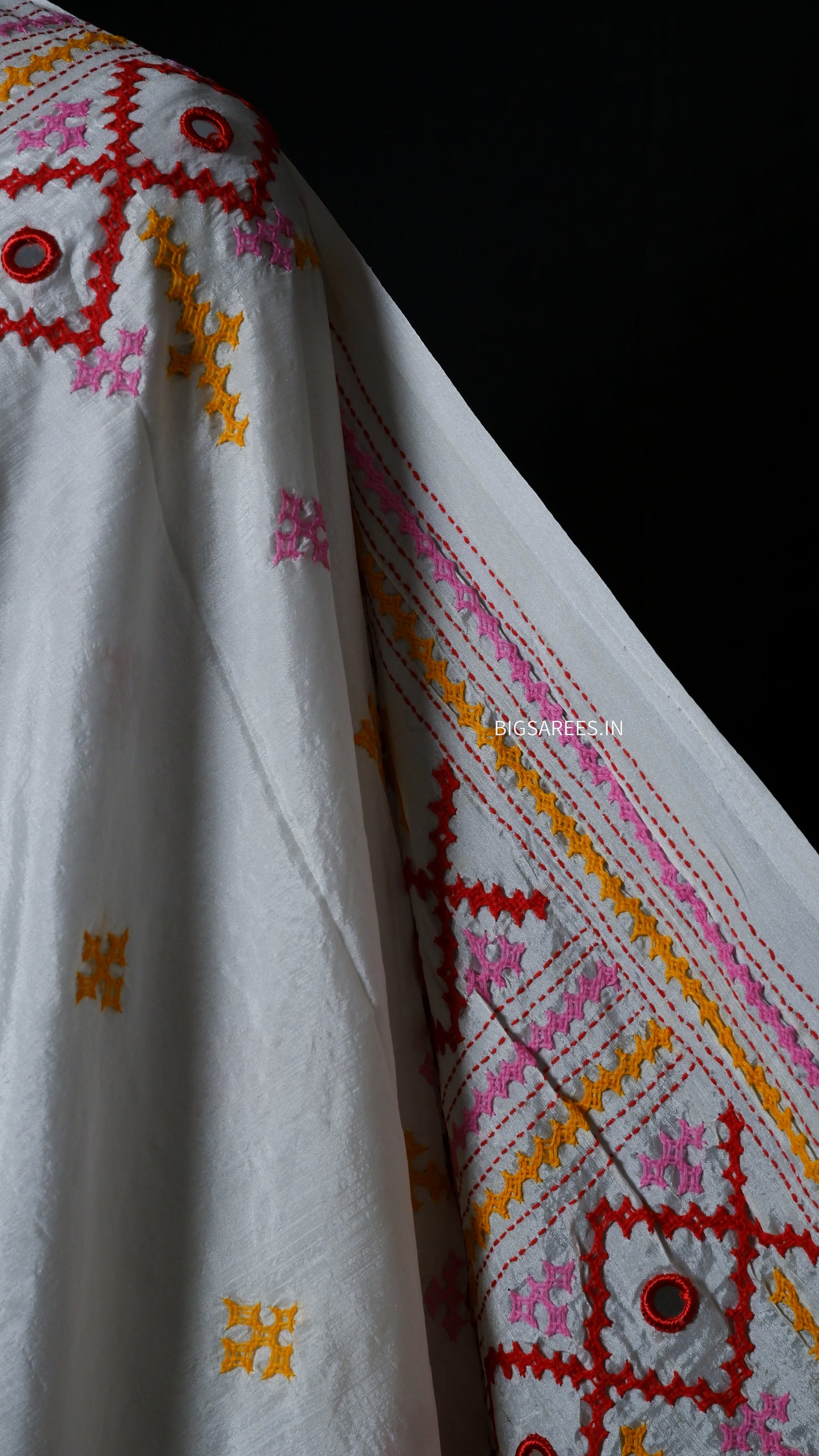 Heavy real mirror work Gujrati Stitch/Kutchi Bharat/Sindhi Hand Embroidered Art Silk Saree with blouse - Off white