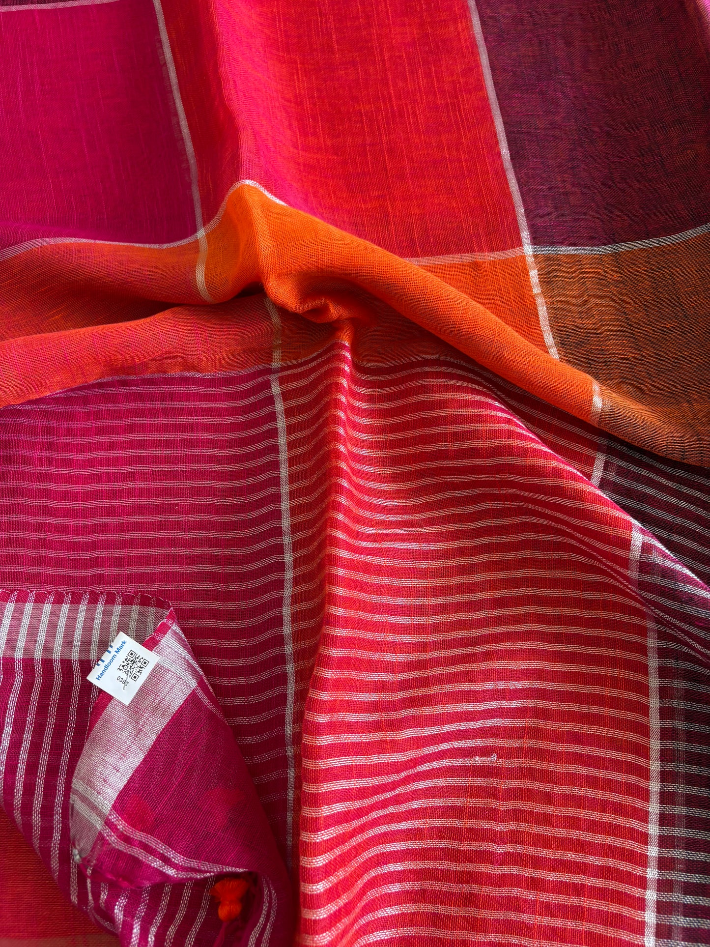 Pure Linen By Linen handloom Saree (handloom marked)