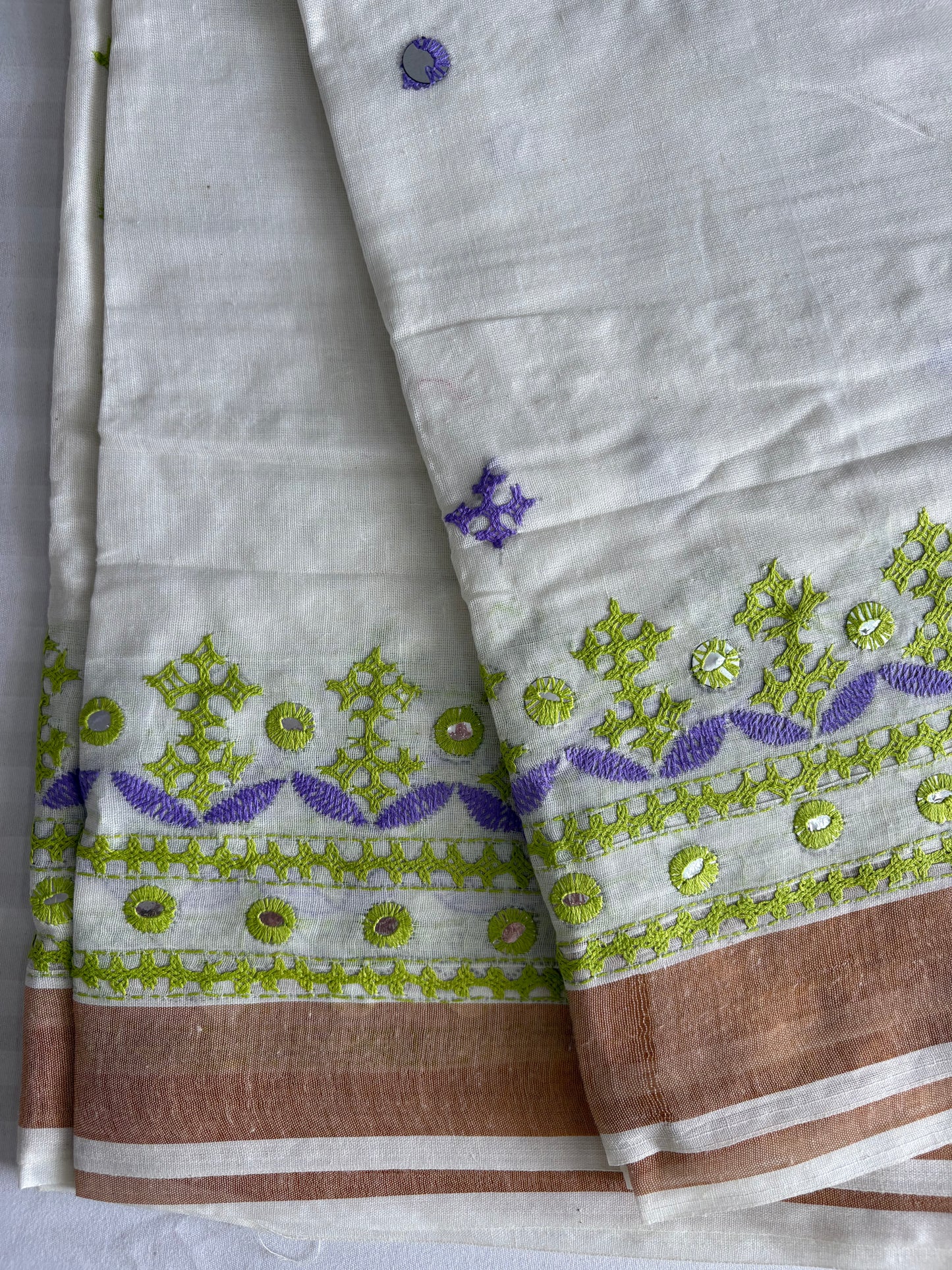 Gujrati Stitch/Kutch Hand Embroidered South Cotton Saree