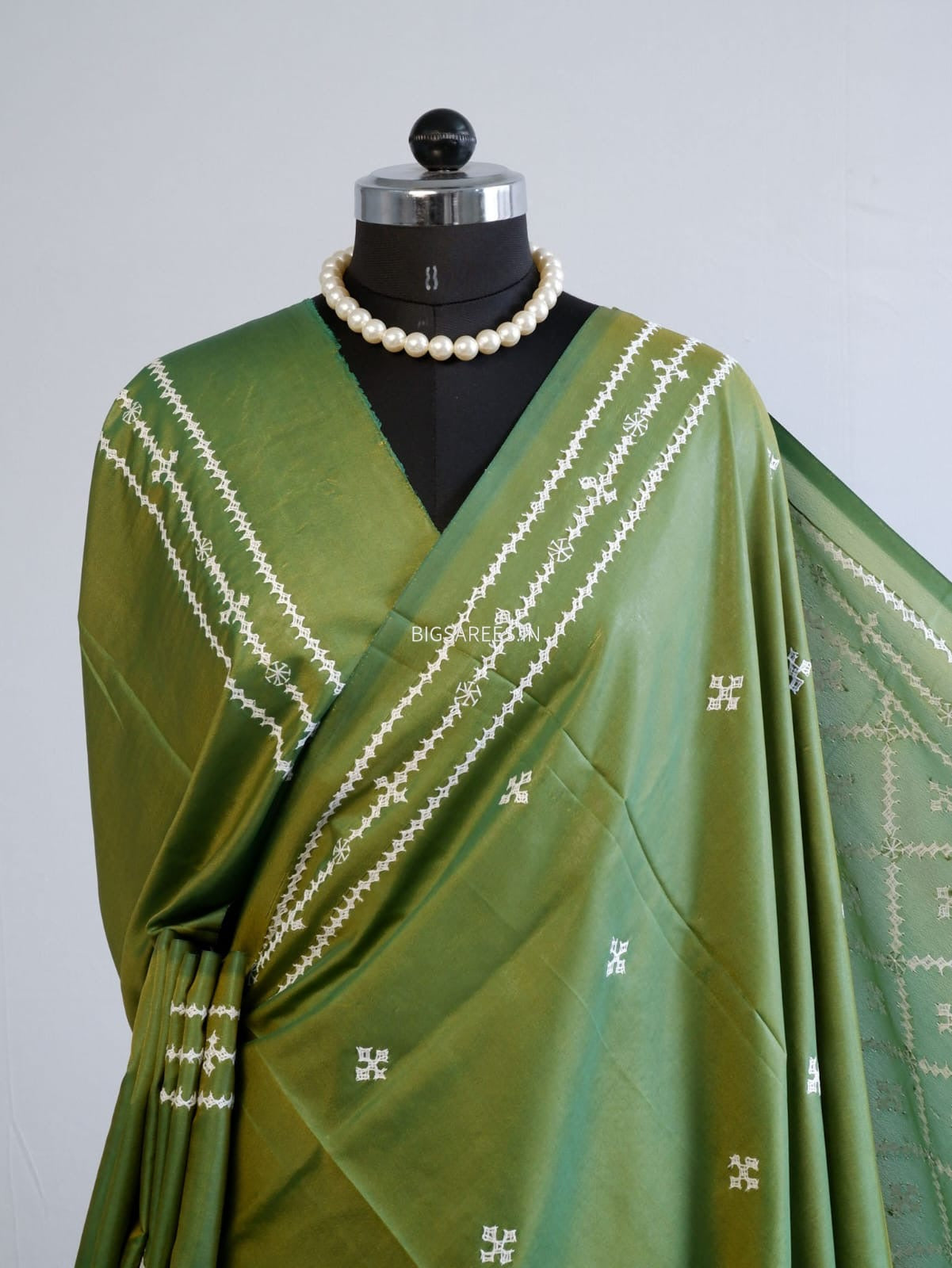 Kutch Work Art SIlk Saree