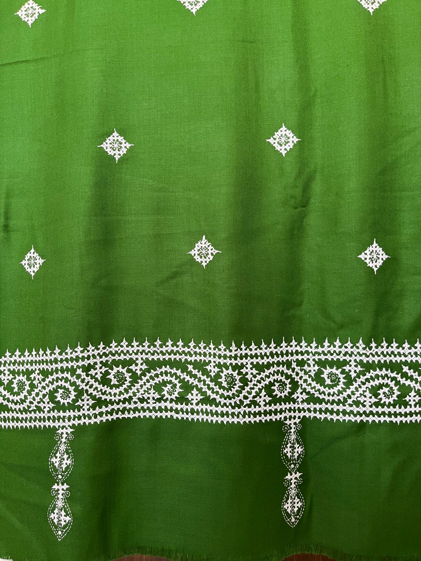 Gujrati Stitch Hand Embroidered Woollen Warm Shawl (Parrot Green)
