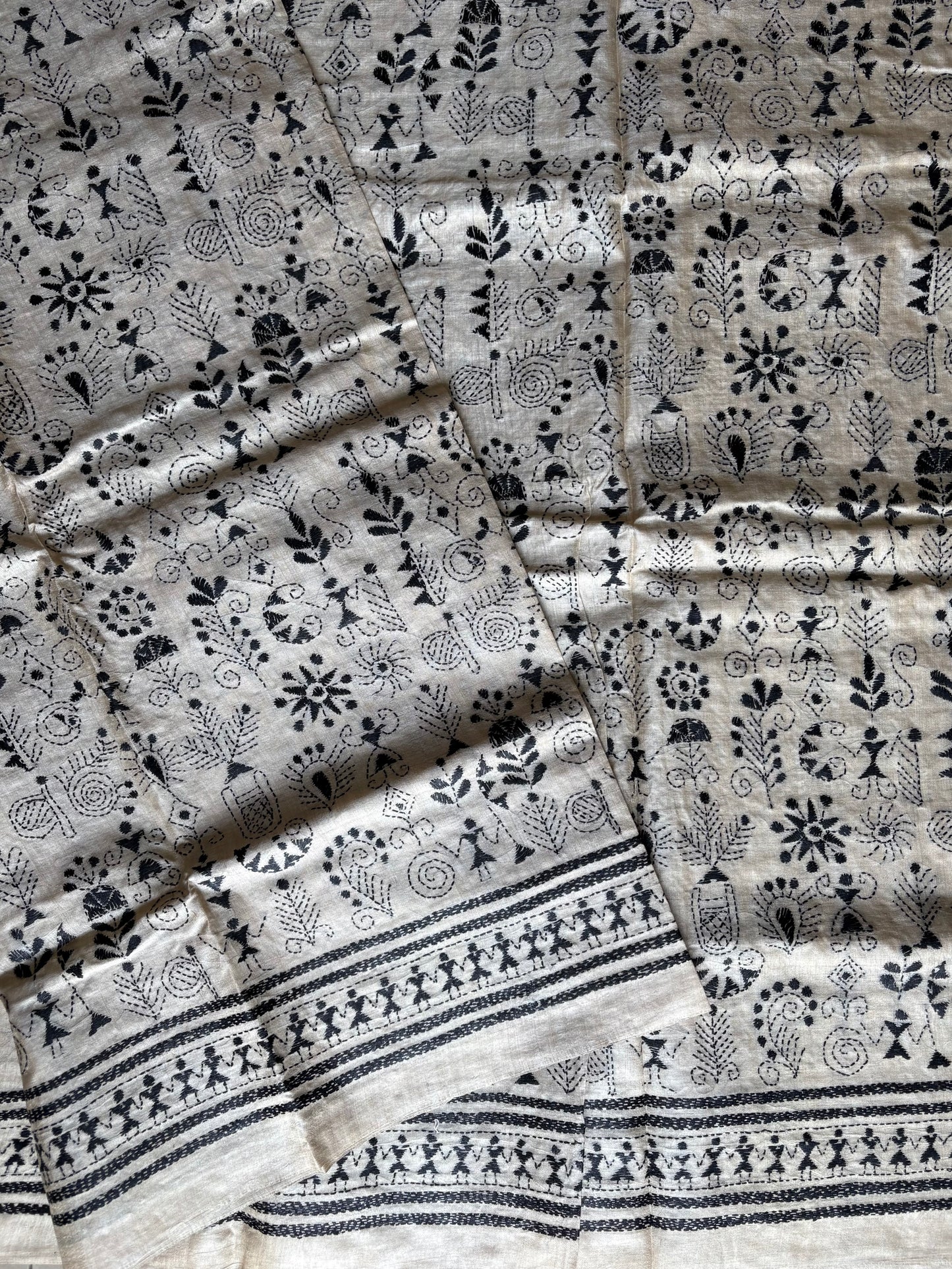 Kantha Stitch Hand Embroidered Pure Gachi Tussar Silk Saree (Silk Marked)