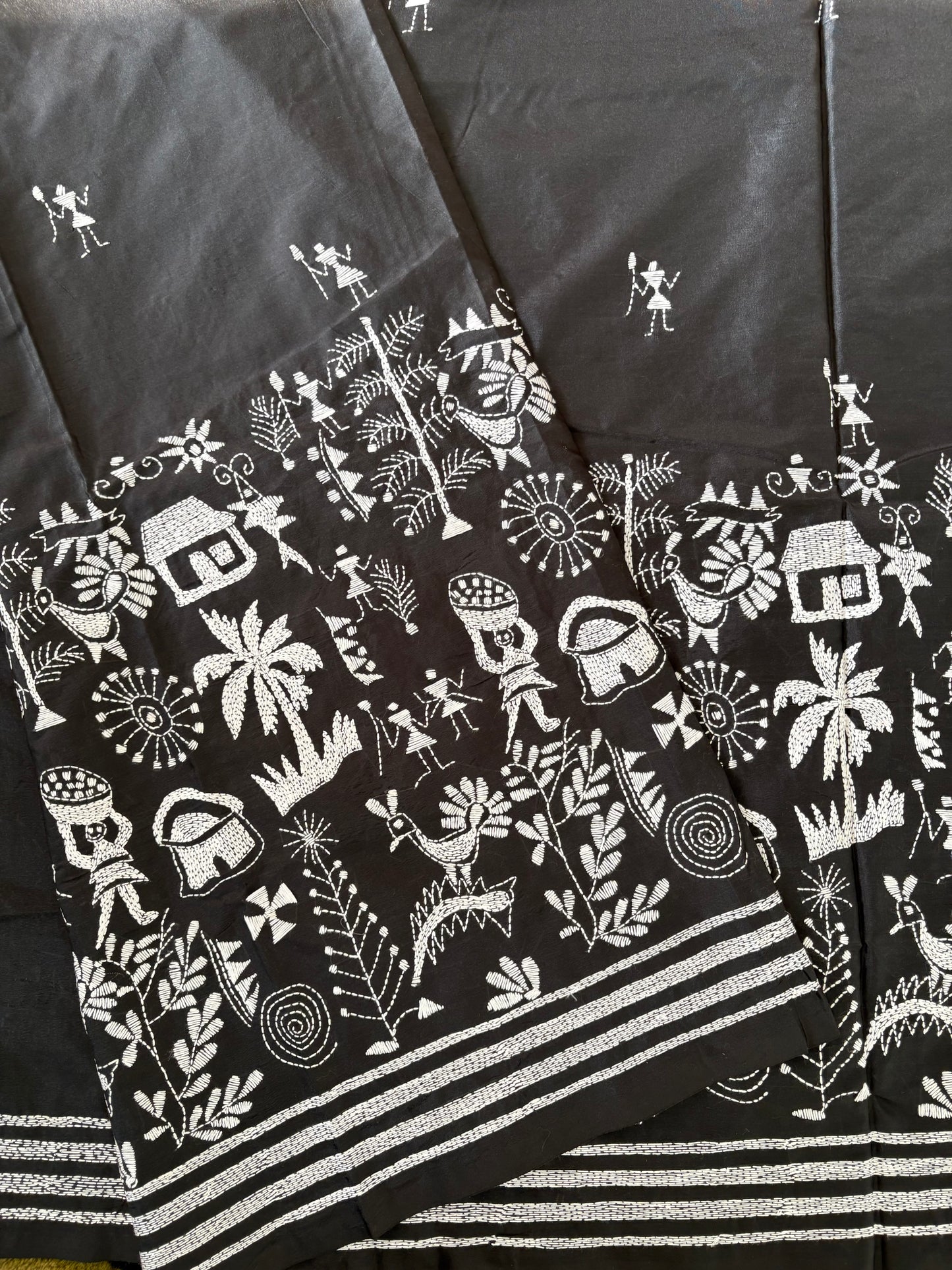 Kantha Hand Embroidered Blended Banglore Silk/Art Silk Saree With Blouse