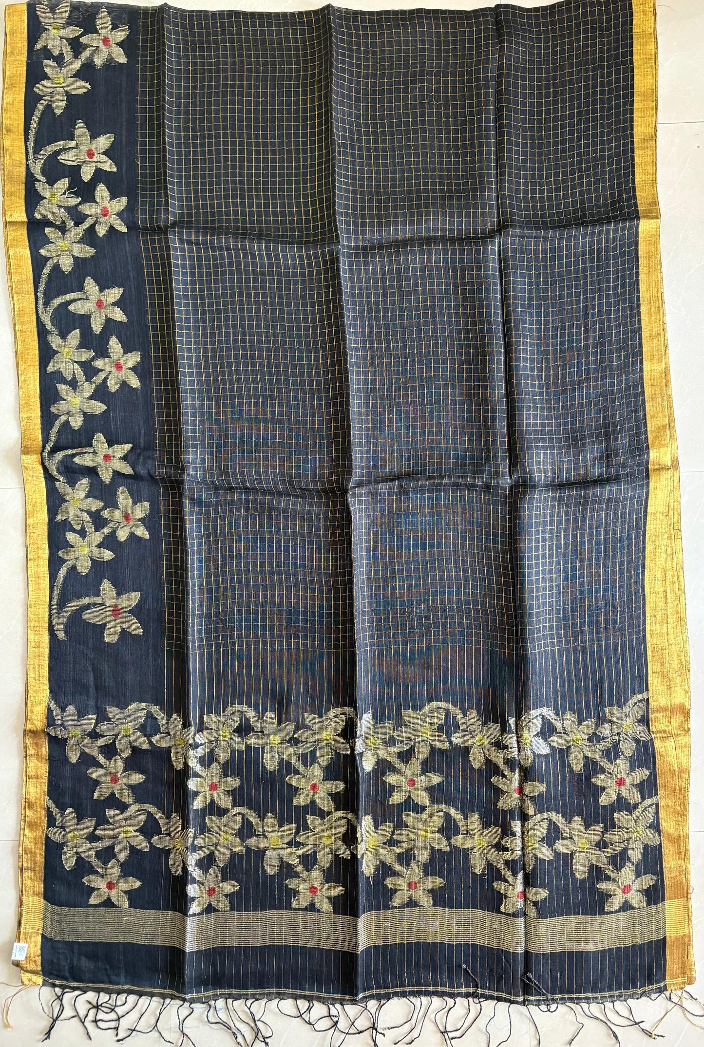 Handloom woven pure Linen By Linen Lata Saree – Black (Handloom Marked)