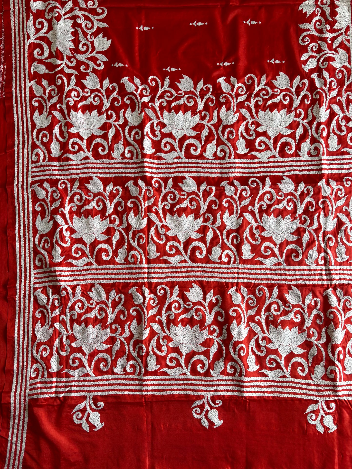 Red Kantha Hand Embroidered Blended Banglore Silk/Art Silk Saree With Blouse