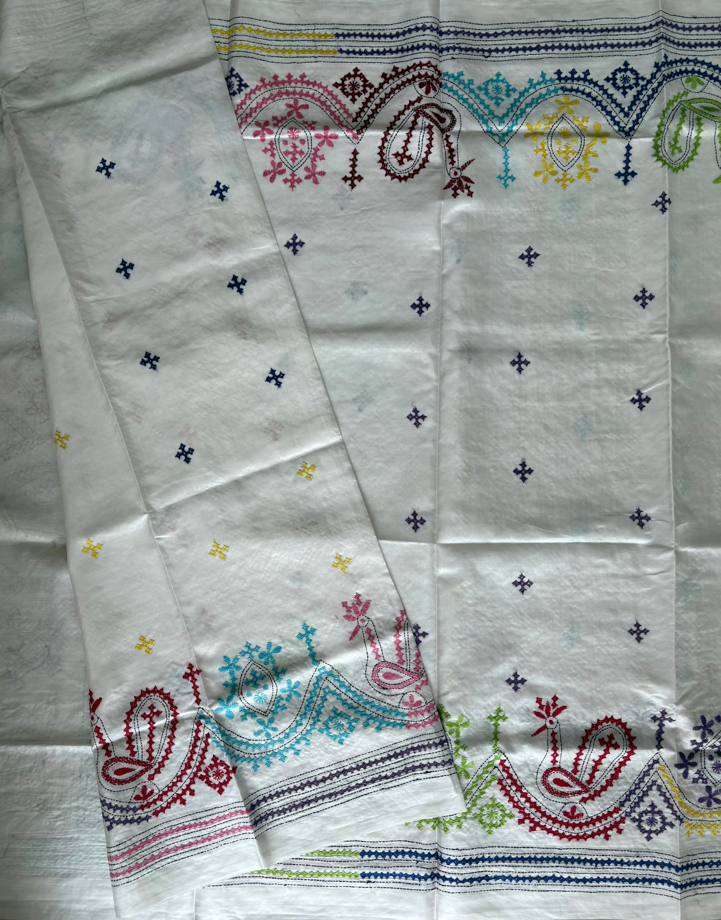 Gujrati Stitch/Kutch Hand Embroidered Art Silk Saree