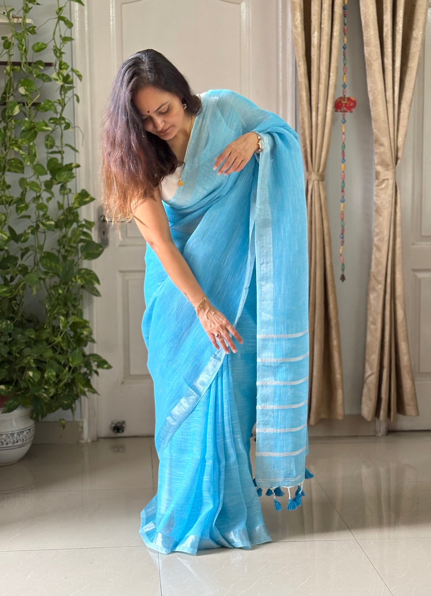 Linen By Linen Saree With Blouse - Sky Blue