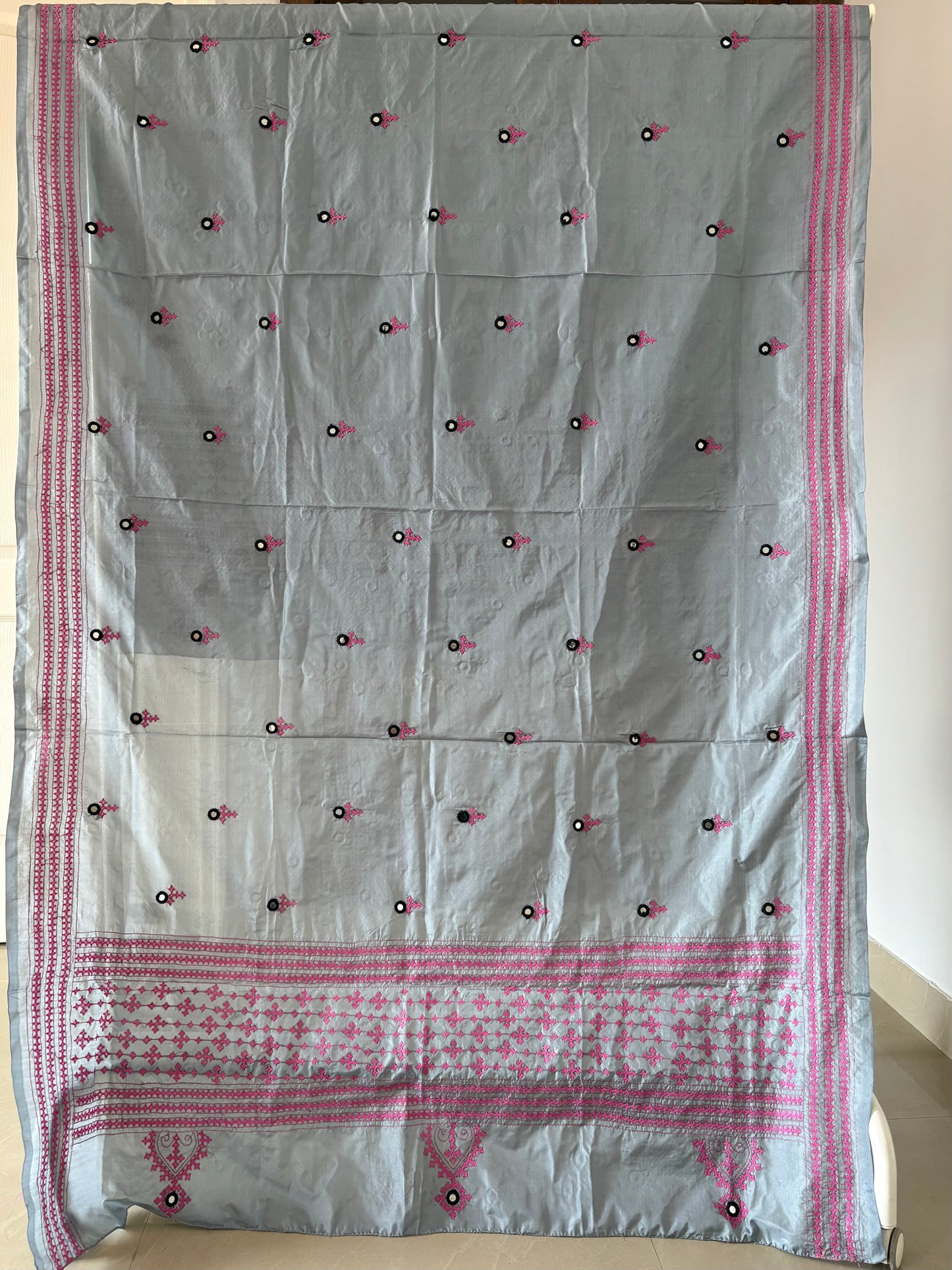 Kutch Hand Embroidered Blended Banglore Silk Dupatta – Grey