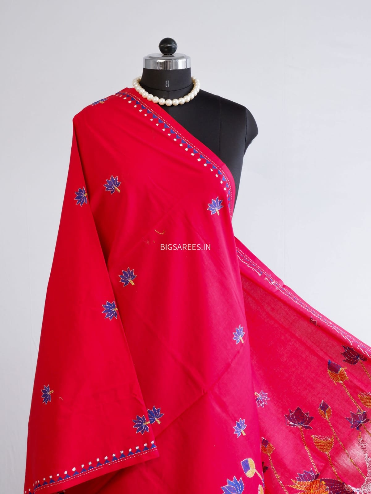 Hand-Embroidered Kantha Stitch Dupatta | Khadi Cotton | Red