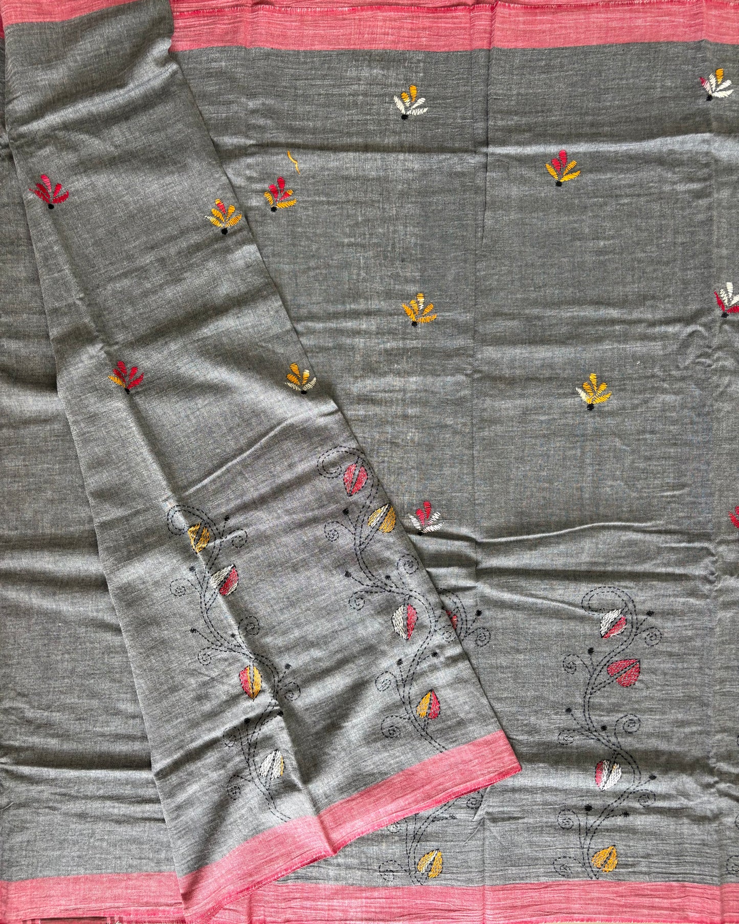 Kantha Hand Embroidered Pure Cotton Saree – Off White