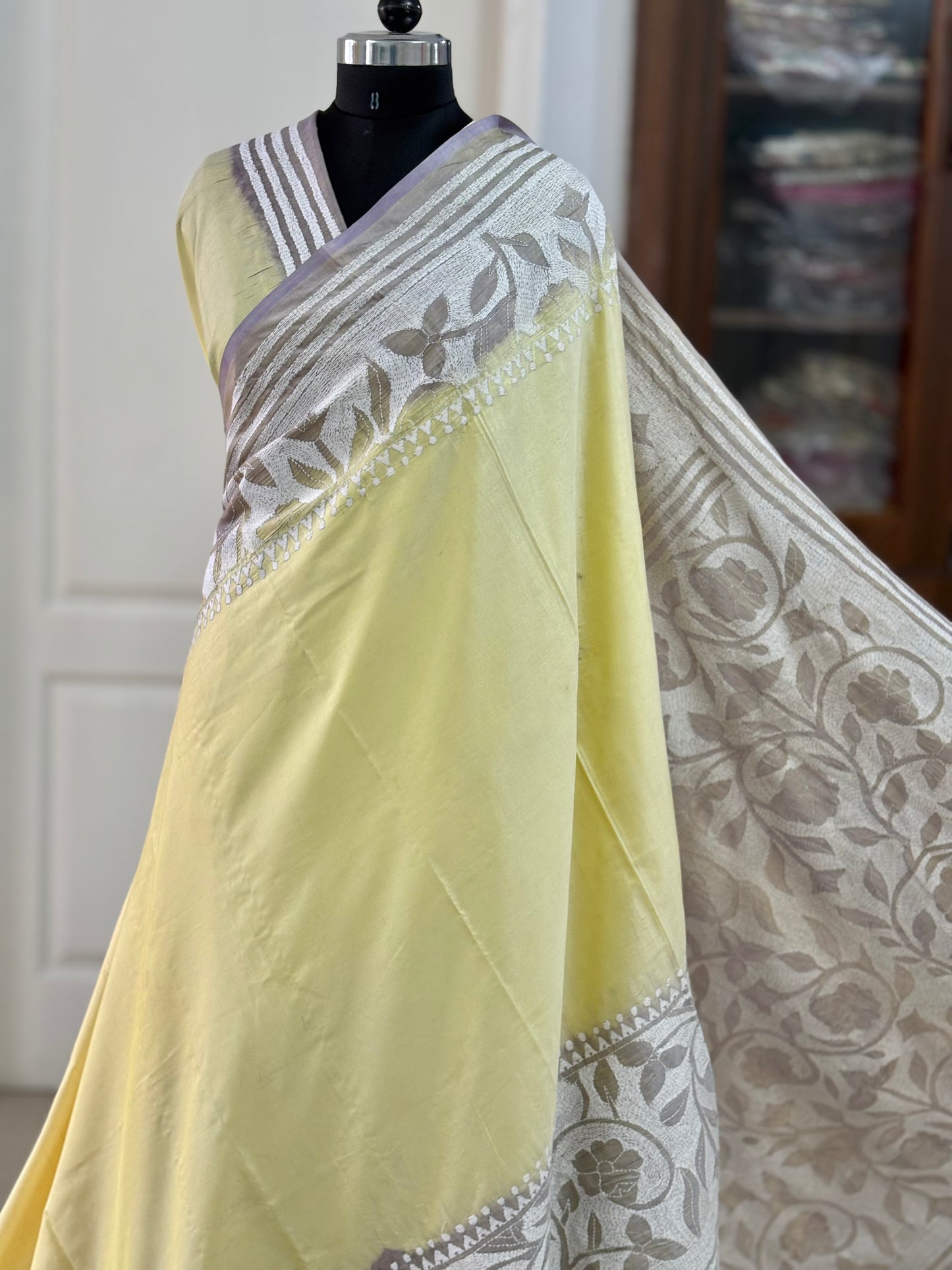 Reverse Kantha Hand Embroidered Blended Banglore Silk/Art Silk Saree With Blouse