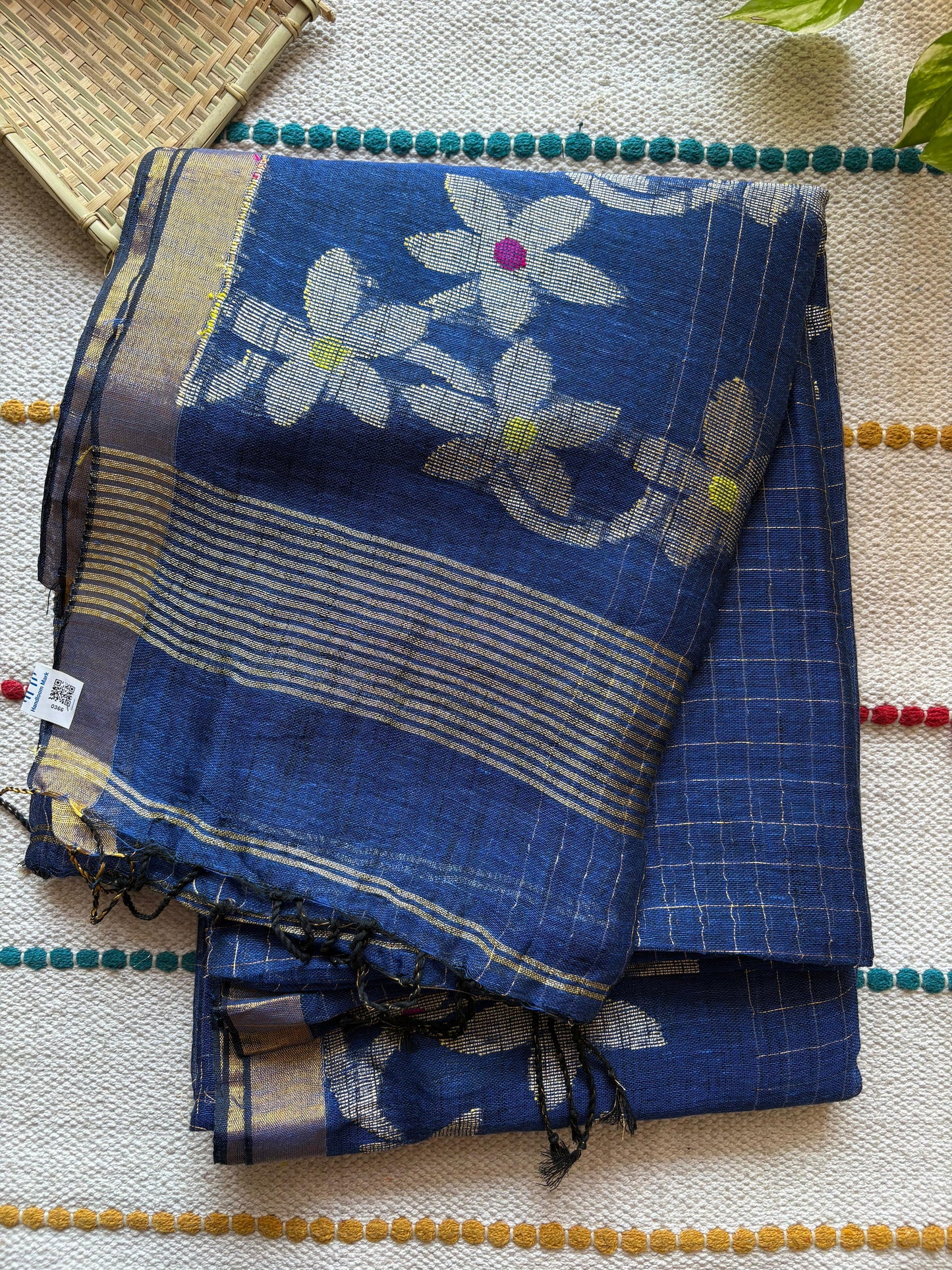 Handloom woven pure Linen By Linen Lata Saree – Blue (Handloom Marked)