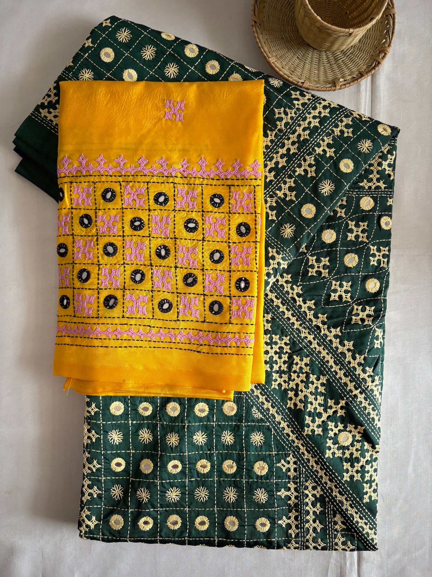 Kutch Hand Embroidered Blended Banglore Silk/Art Silk Saree