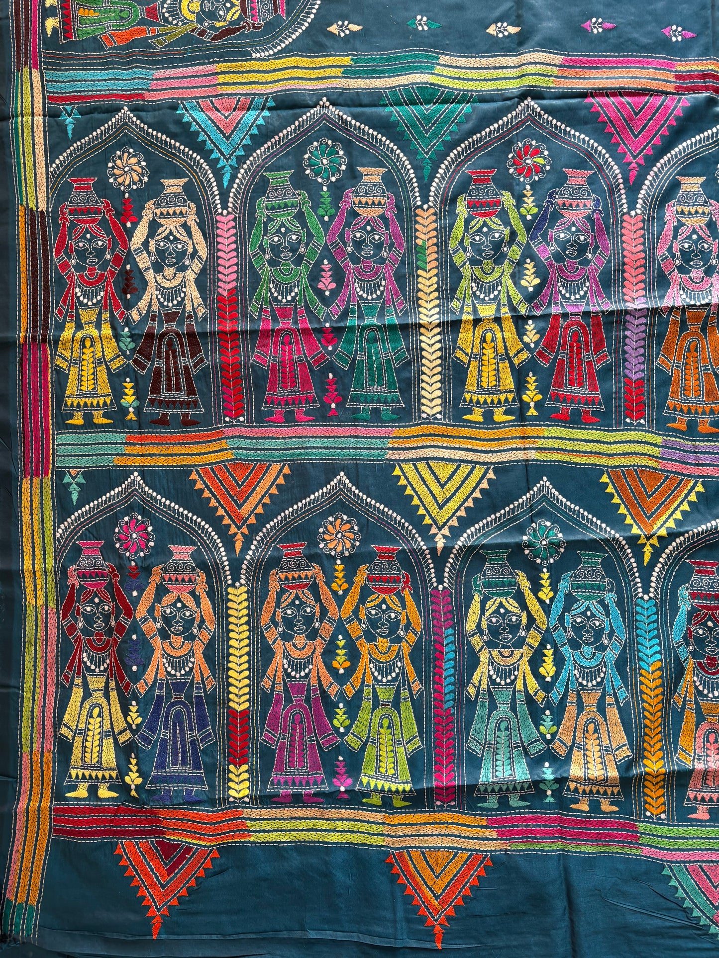 Kantha Hand Embroidered Blended Banglore Silk/Art Silk Saree With Blouse