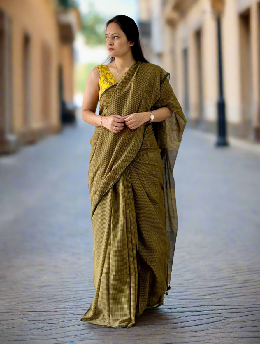 Gamcha Check Mul Cotton handwoven Saree (Handloom Marked)