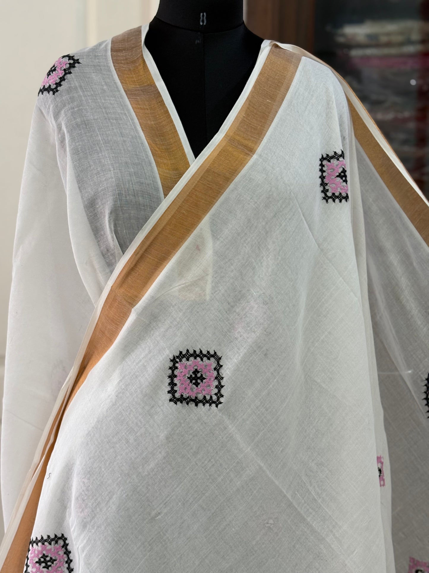 Gujrati Stitch/Kutch Hand Embroidered South Cotton Saree