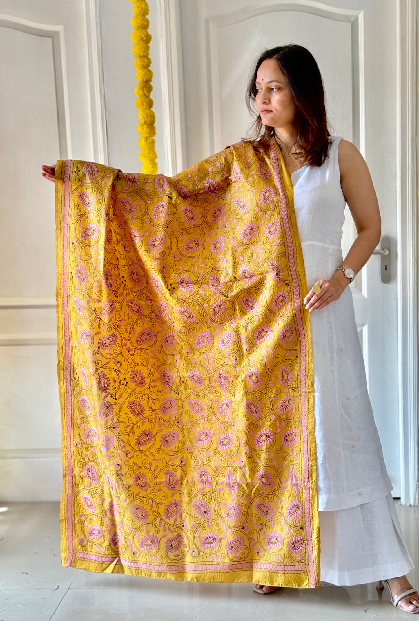 Kantha stitch Tusshar Silk dye Dupatta