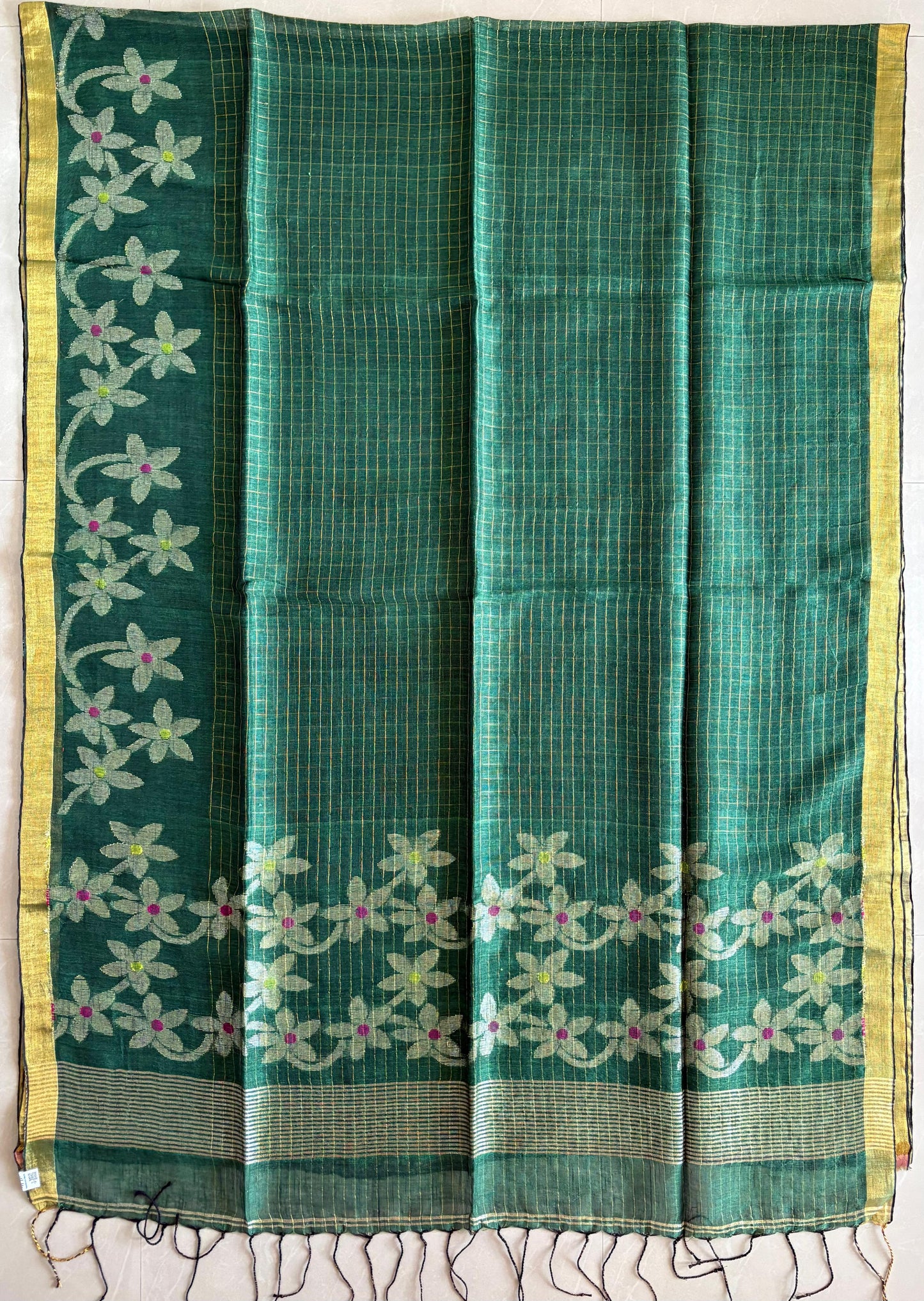 Handloom woven pure Linen By Linen Lata Saree – Green (Handloom Marked)