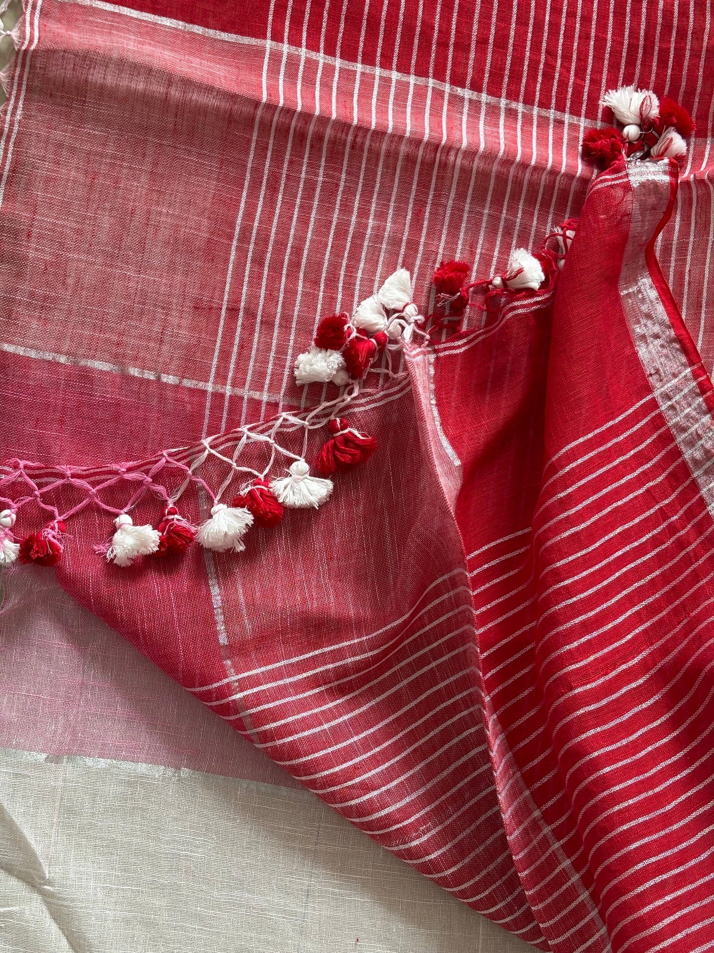 Handloom woven pure Linen By Linen Saree