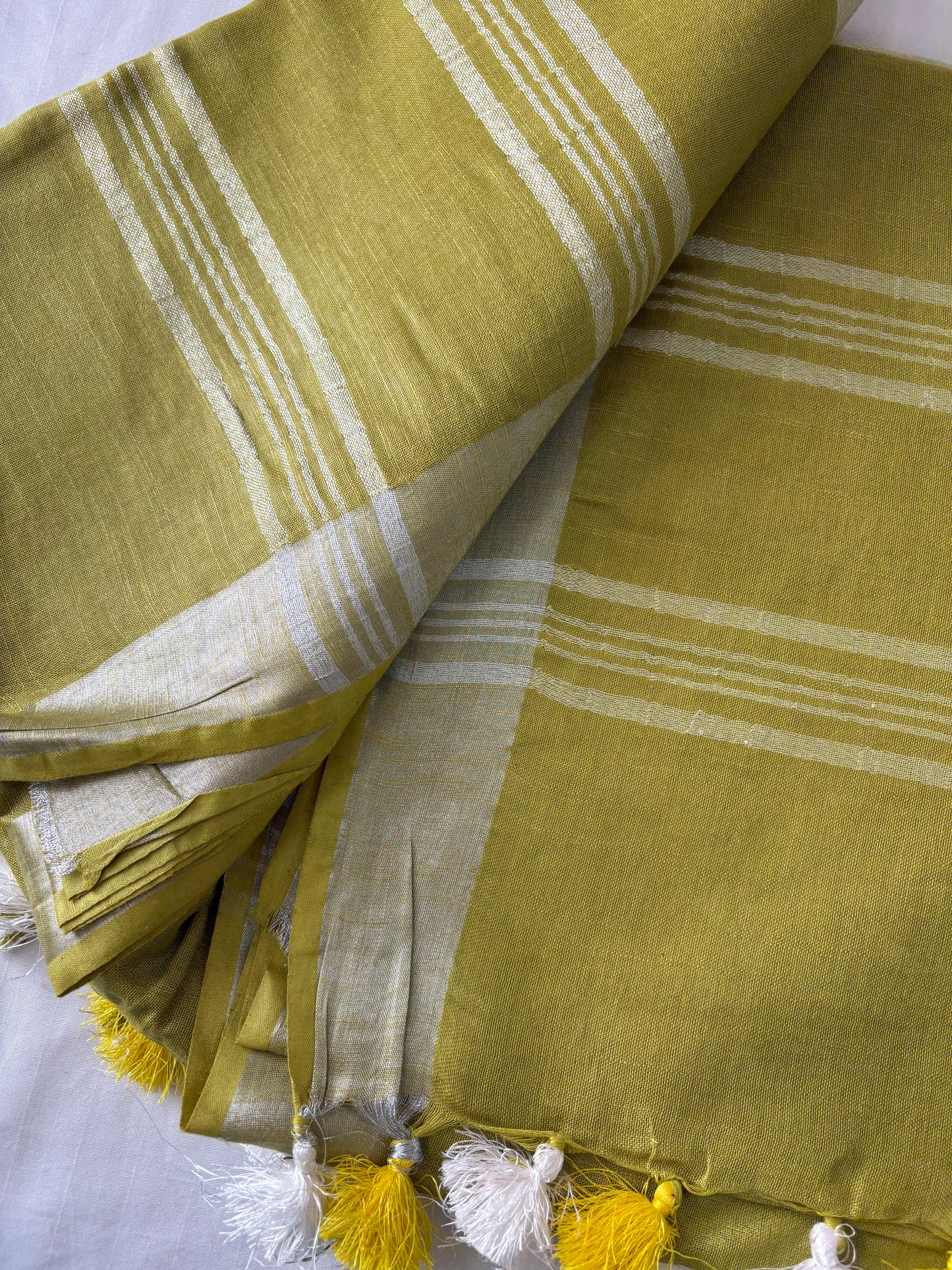 Cotton Linen Saree With running Blouse
