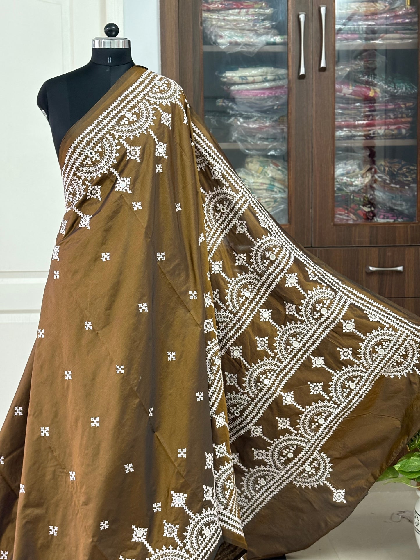 Mirror work Gujrati Stitch/Kutch Hand Embroidered Art Silk Saree