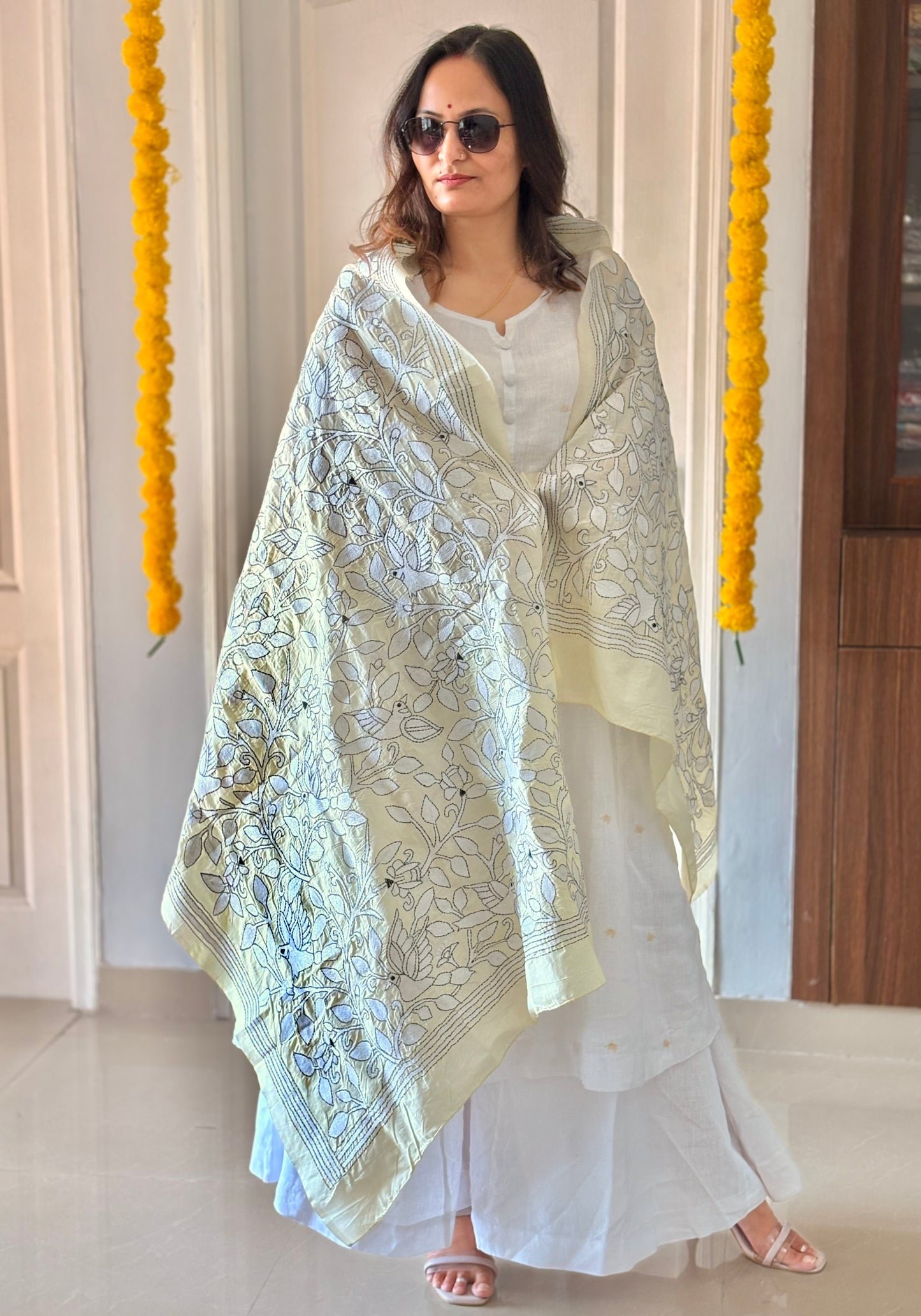 Kantha Stitch Silk Dupatta - Cream