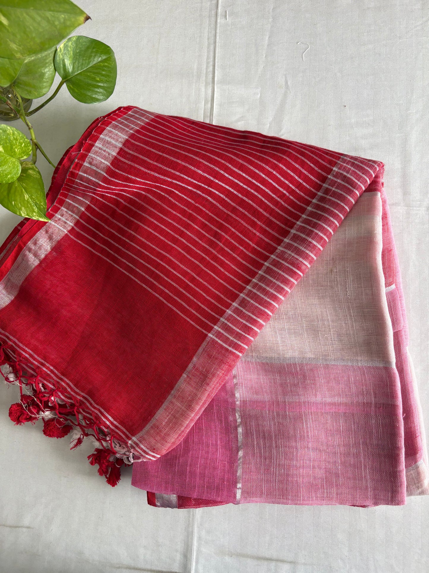 Handloom woven pure Linen By Linen Saree