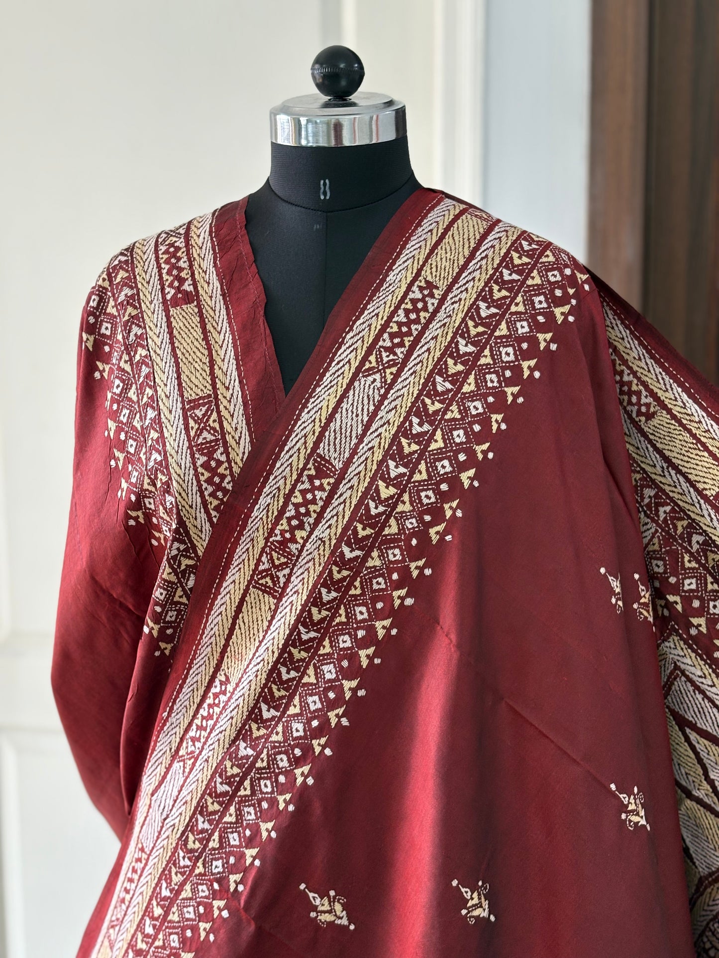 Kantha Stitch Hand Embroidered Pure Banglore Silk Saree (Silk Marked)