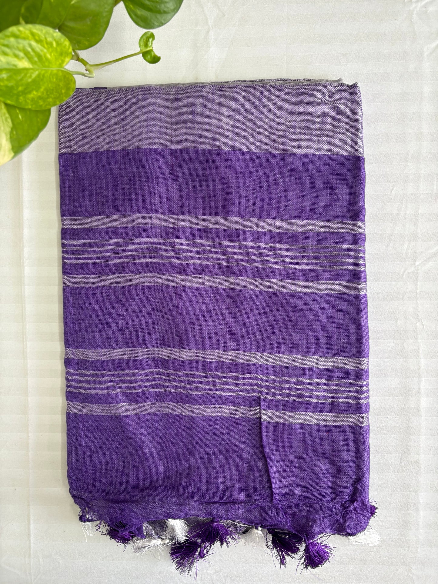 Lavender silver pure Linen By Linen Saree With running Blouse
