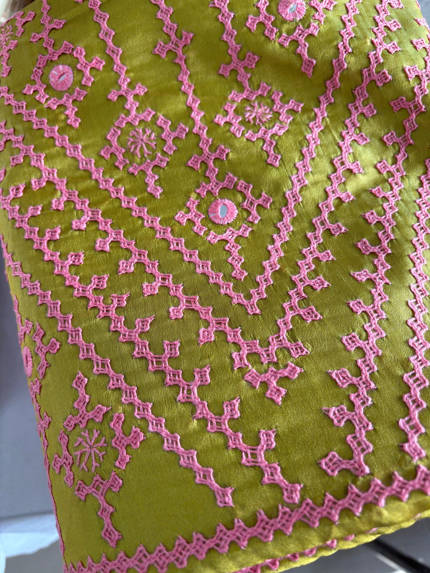 Gujrati Stitch/Kutch Hand Embroidered Art Silk Saree