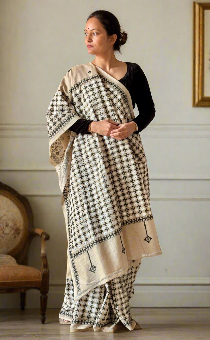 Kutch Hand Embroidered Pure 3 ply Gachi by Gachi Tissar Silk Saree