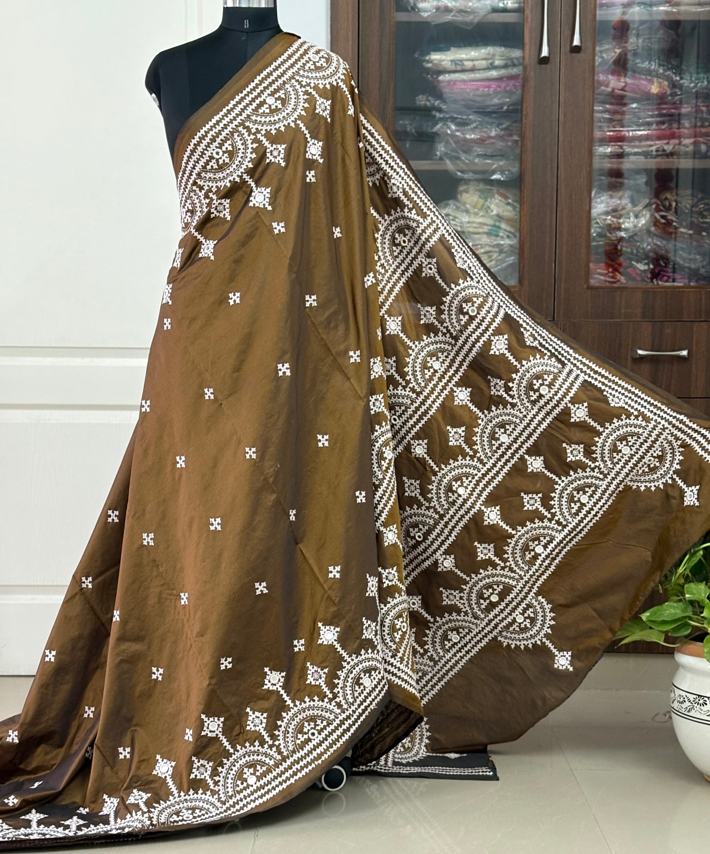 Mirror work Gujrati Stitch/Kutch Hand Embroidered Art Silk Saree