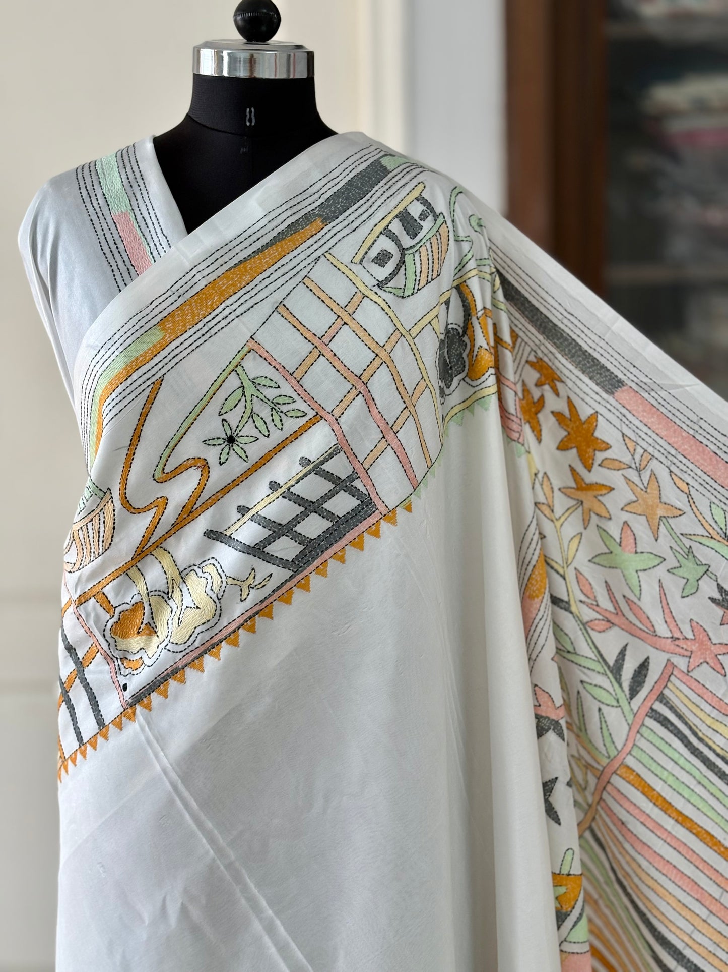 Off White Hand Embroidered Kantha Stitch Saree in Artificial Silk
