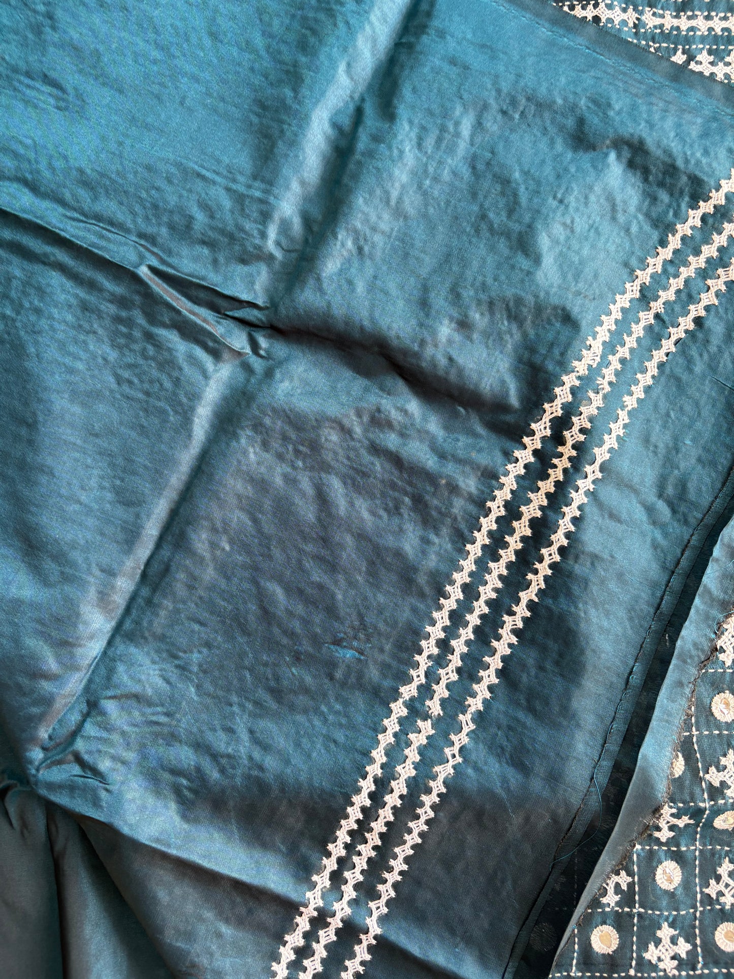 Gujrati Stitch/Kutch Hand Embroidered Art Silk Saree