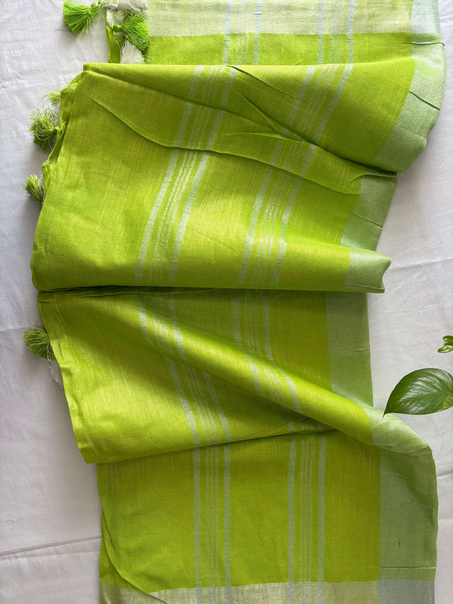Cotton Linen Saree With running Blouse