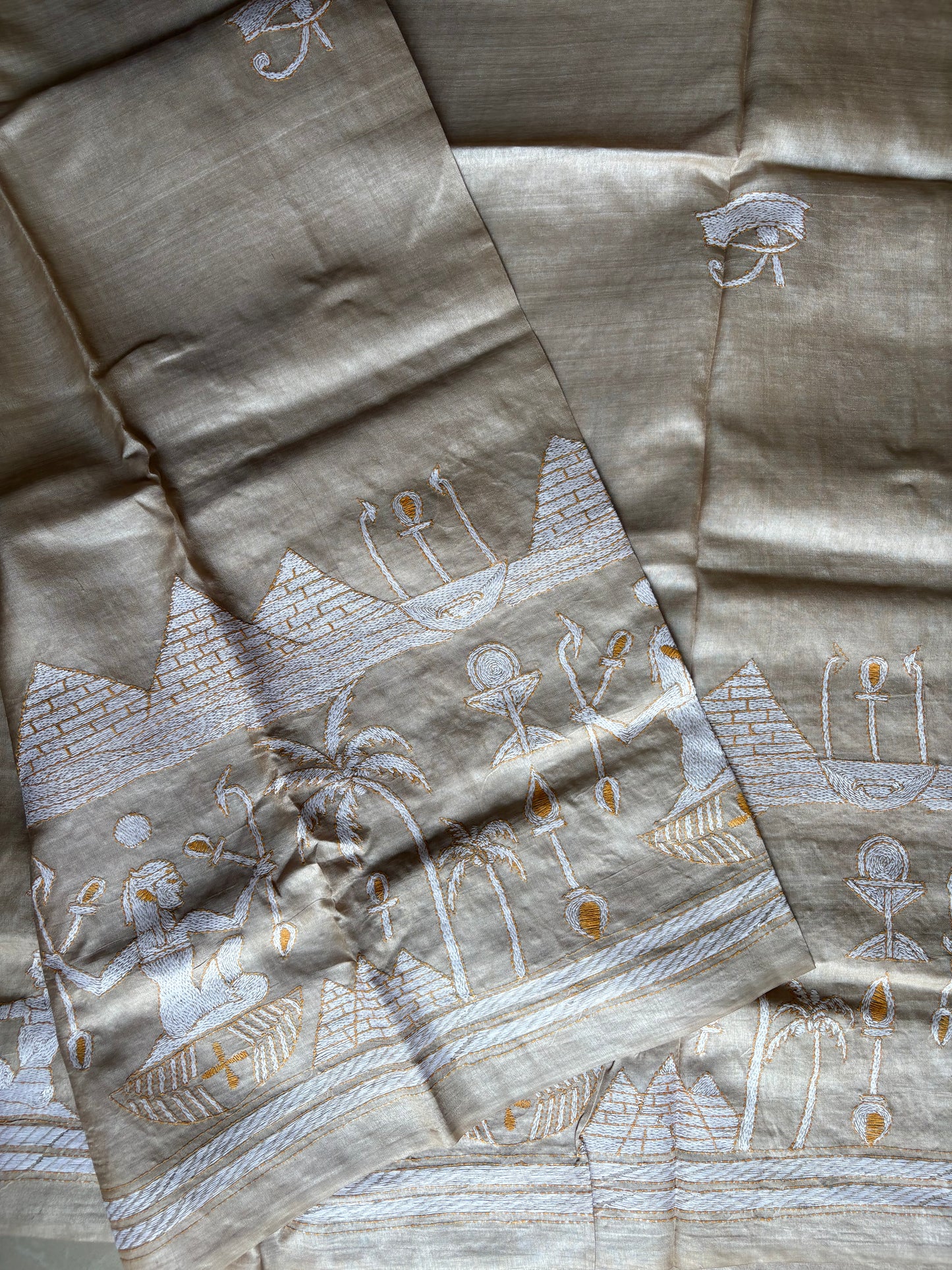 Kantha Hand Embroidery Pure Tussar Silk Saree – light beige
