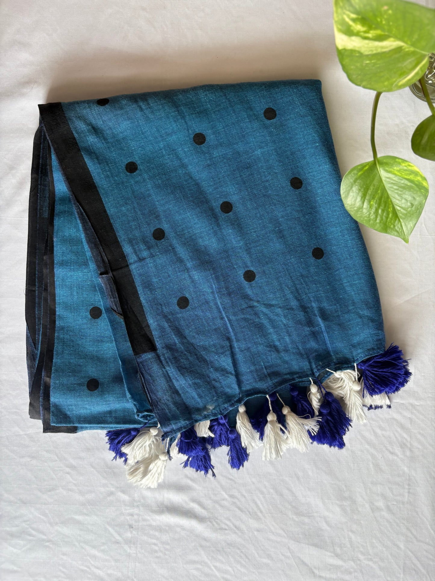 Mul Cotton polka dots Saree - Blue