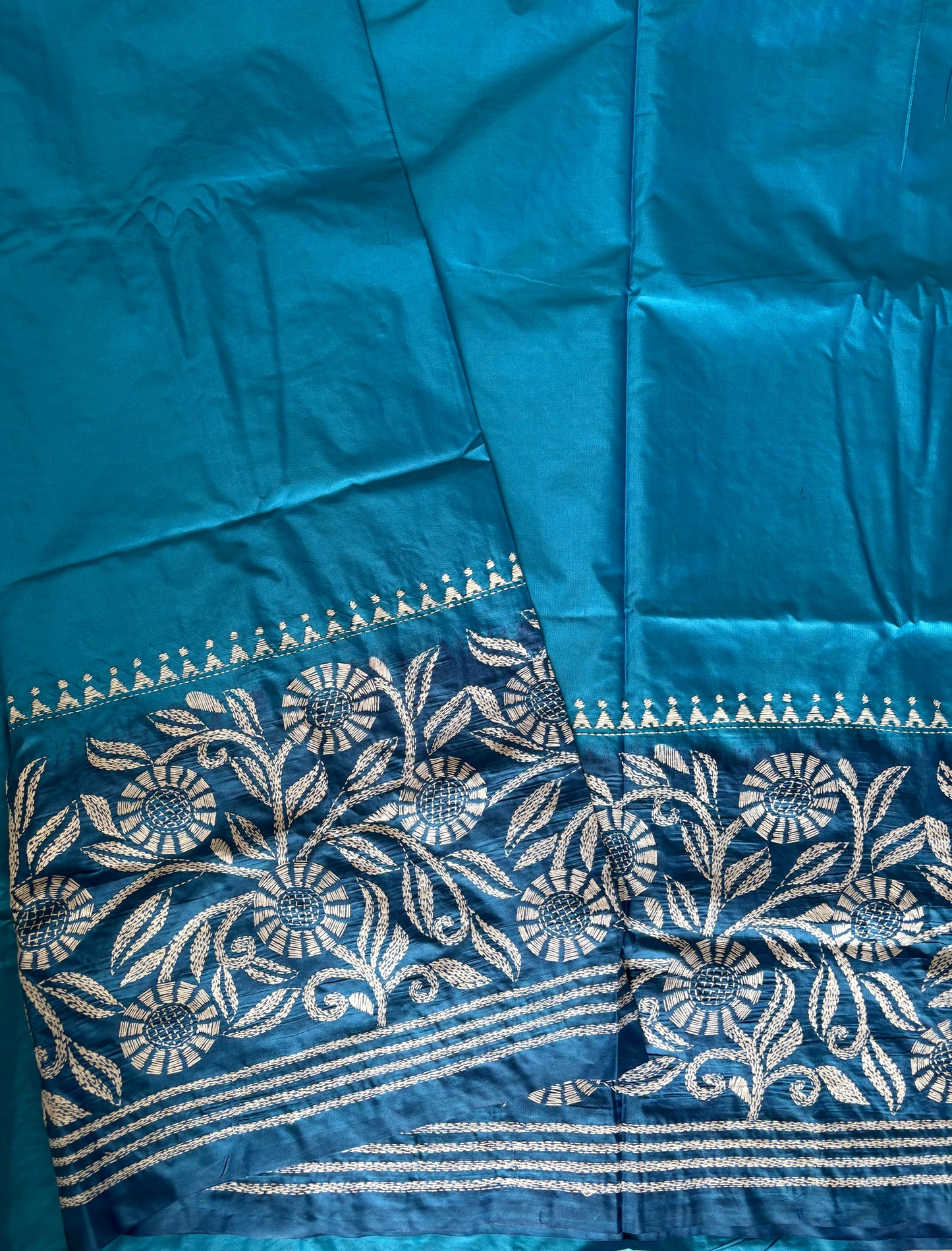 Hand work Kantha stitch Saree in Artificial silk