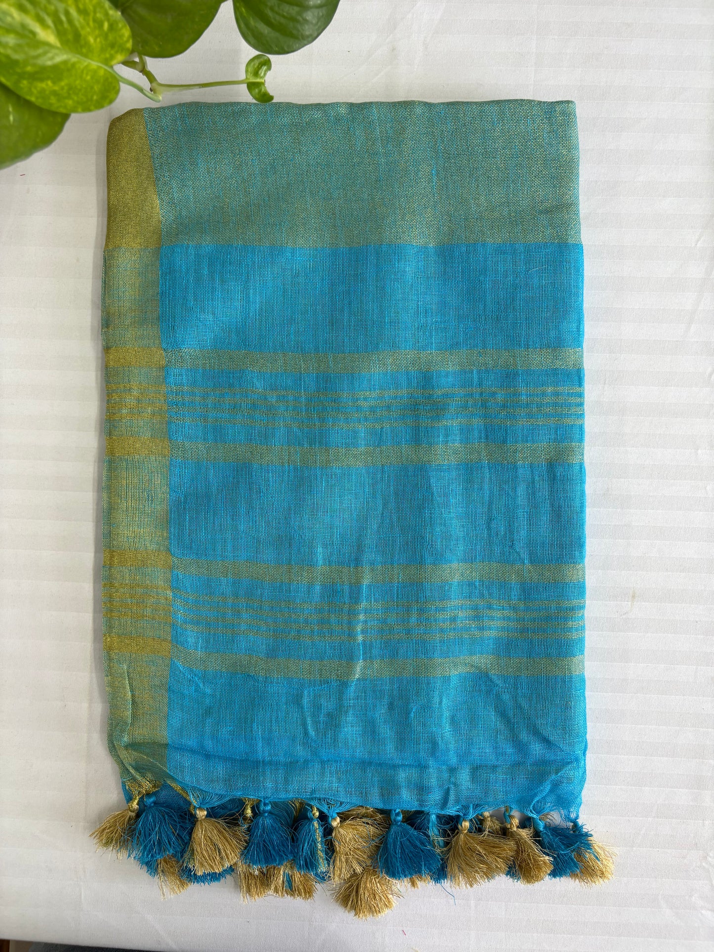 Blue pure Linen By Linen Saree With running Blouse