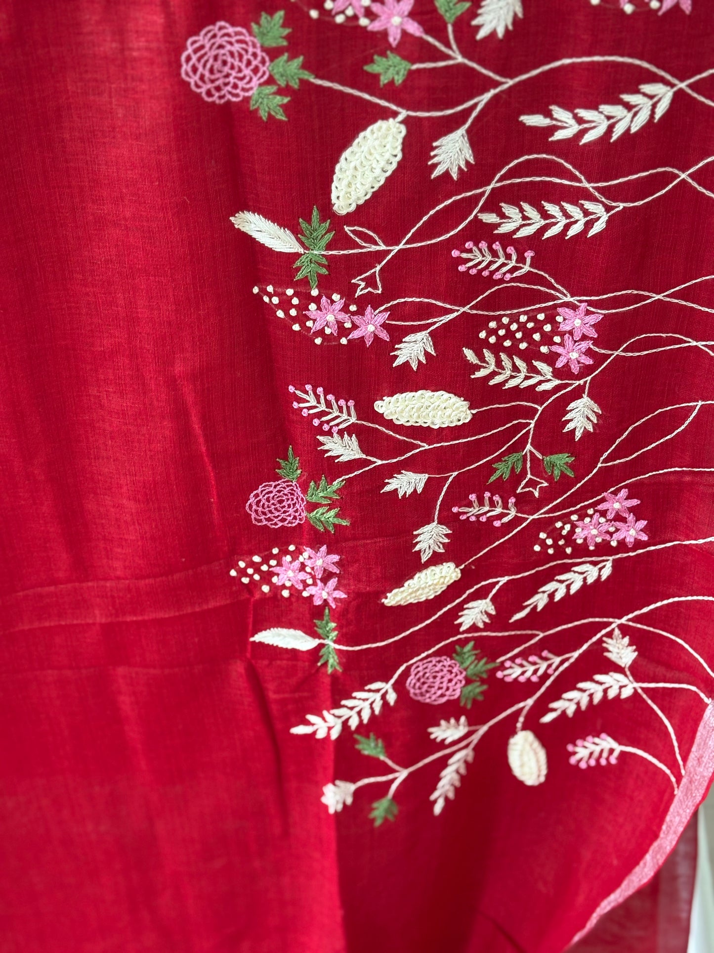 Pure Linen Saree With running Blouse - Red