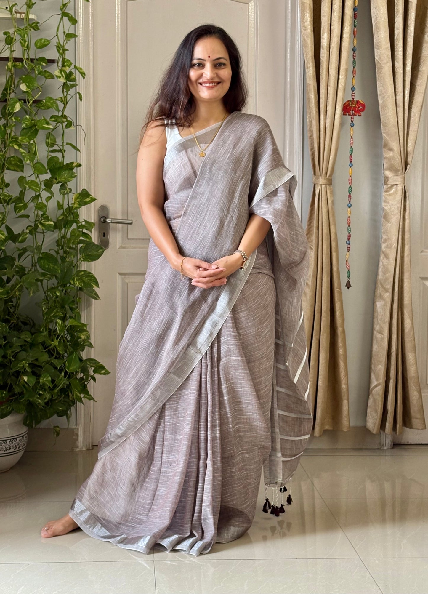 Linen By Linen Saree With Blouse