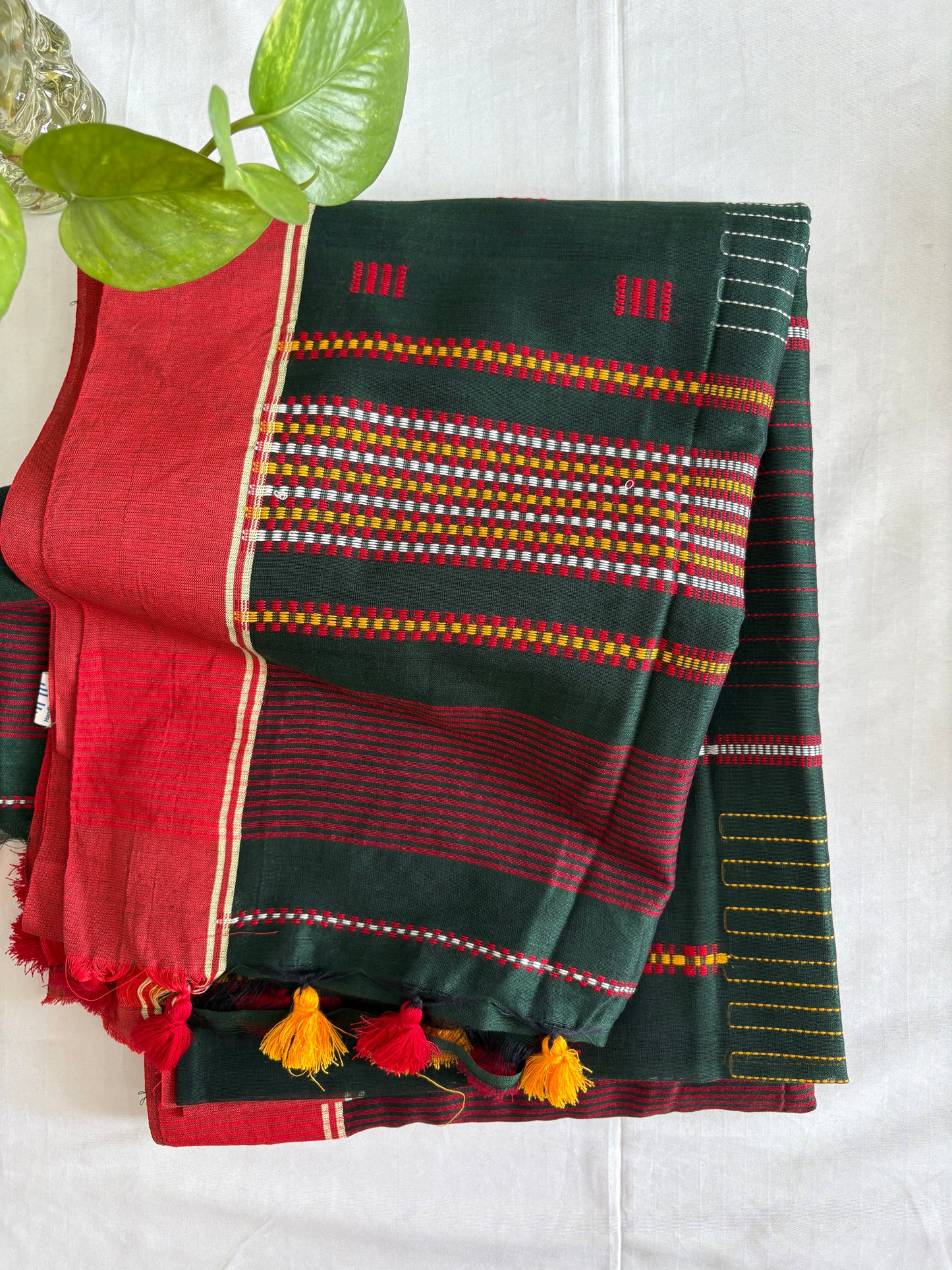 Pure Cotton handwoven Saree (Handloom Marked)- Dark Green
