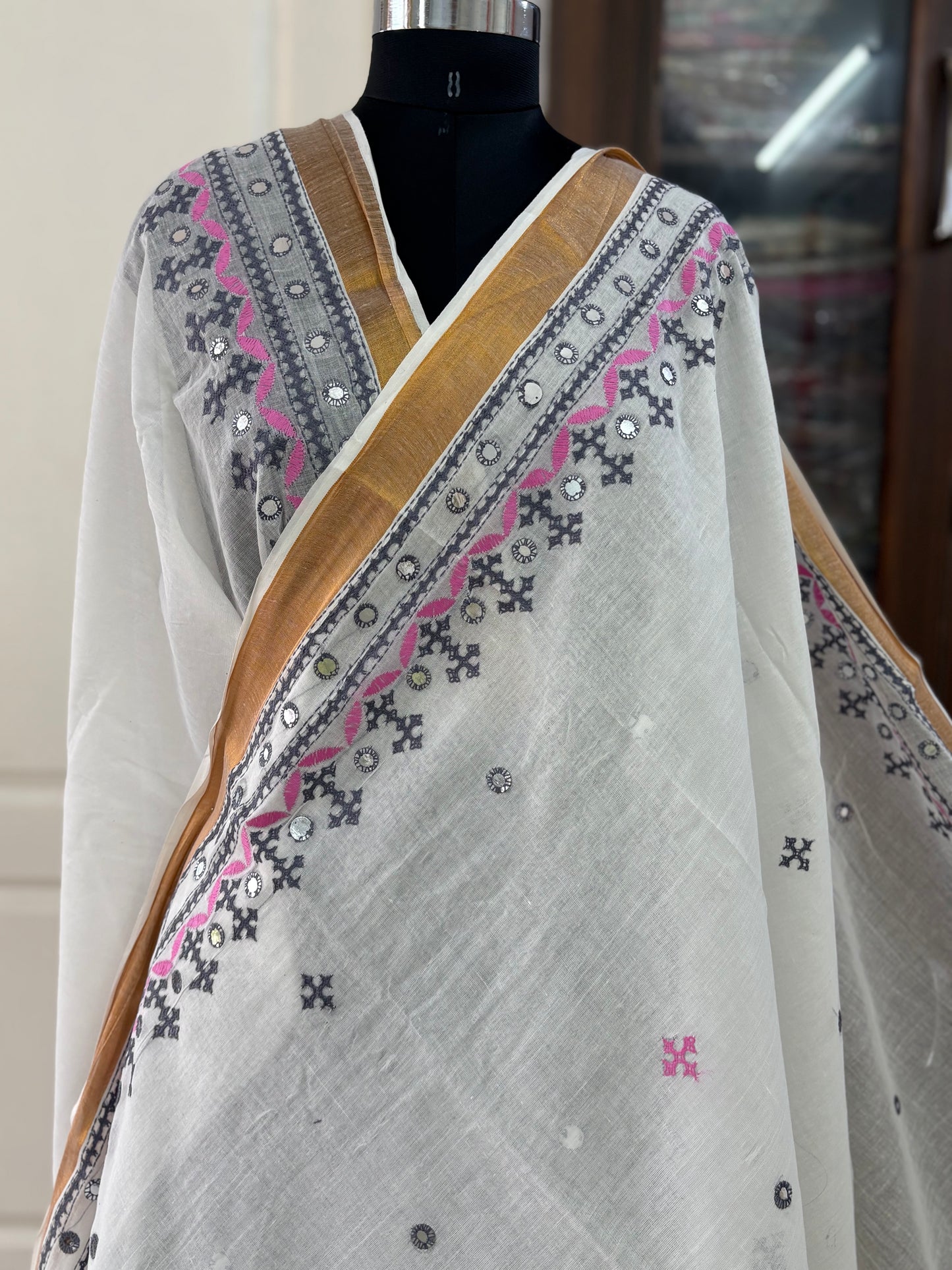 Gujrati Stitch/Kutch Hand Embroidered South Cotton Saree