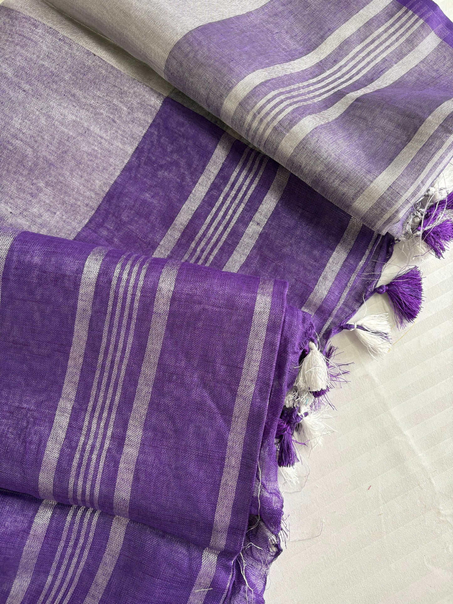 Lavender silver pure Linen By Linen Saree With running Blouse