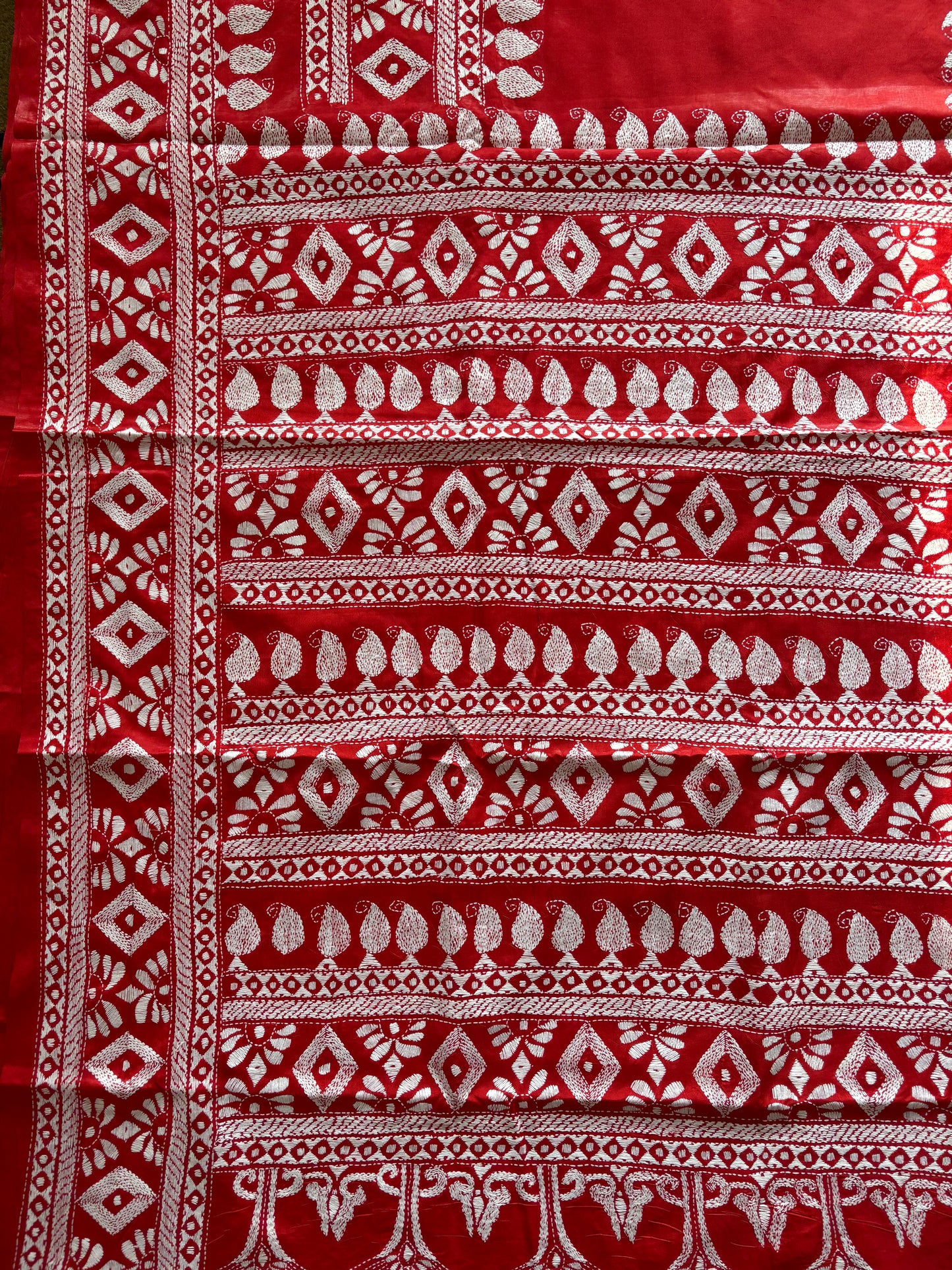 Kantha Stitch Hand Embroidered Art Silk Saree With Blouse