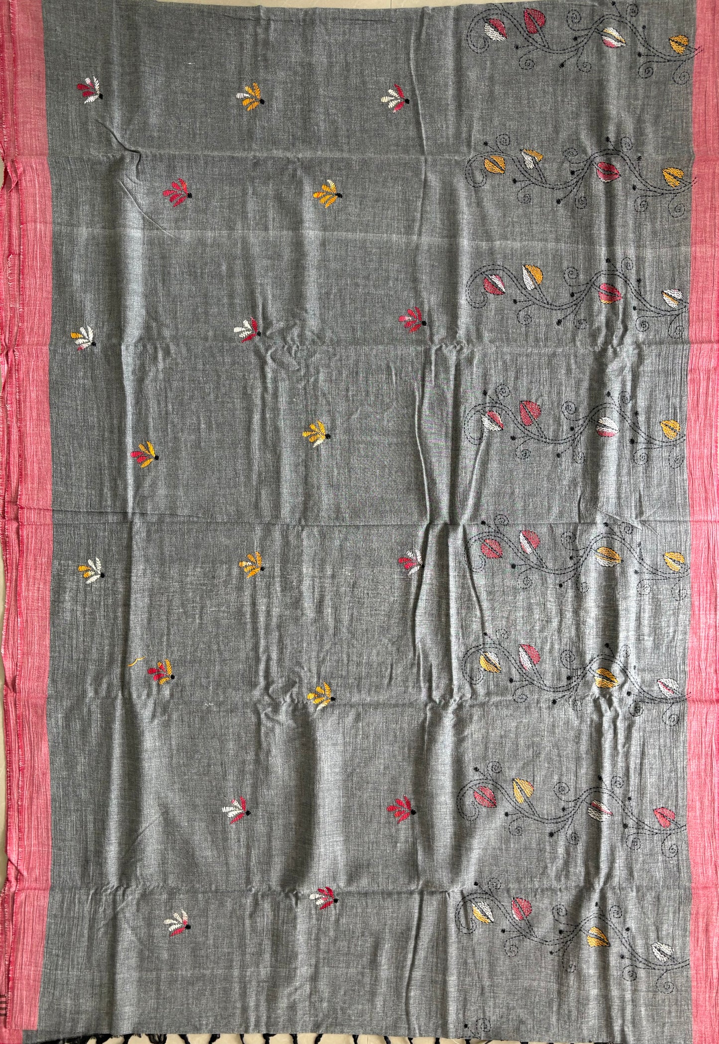 Kantha Hand Embroidered Pure Cotton Saree – Off White