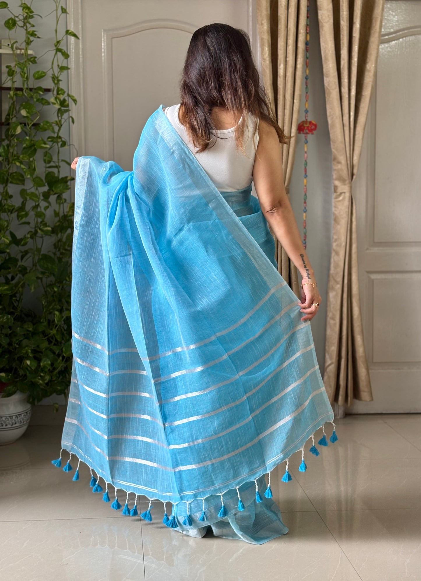 Linen By Linen Saree With Blouse - Sky Blue