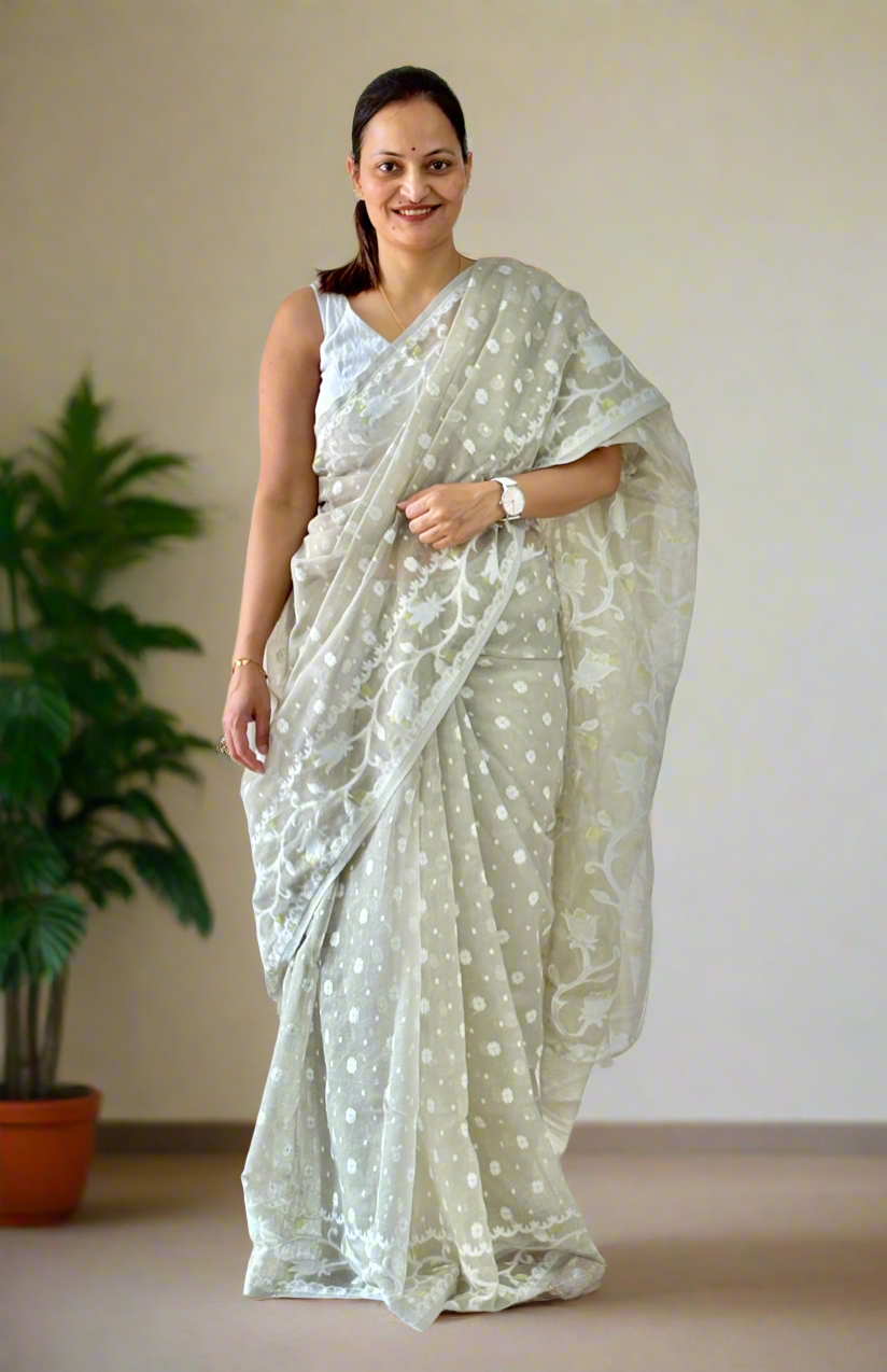 Grey Soft Dhakai/Jamdani Saree