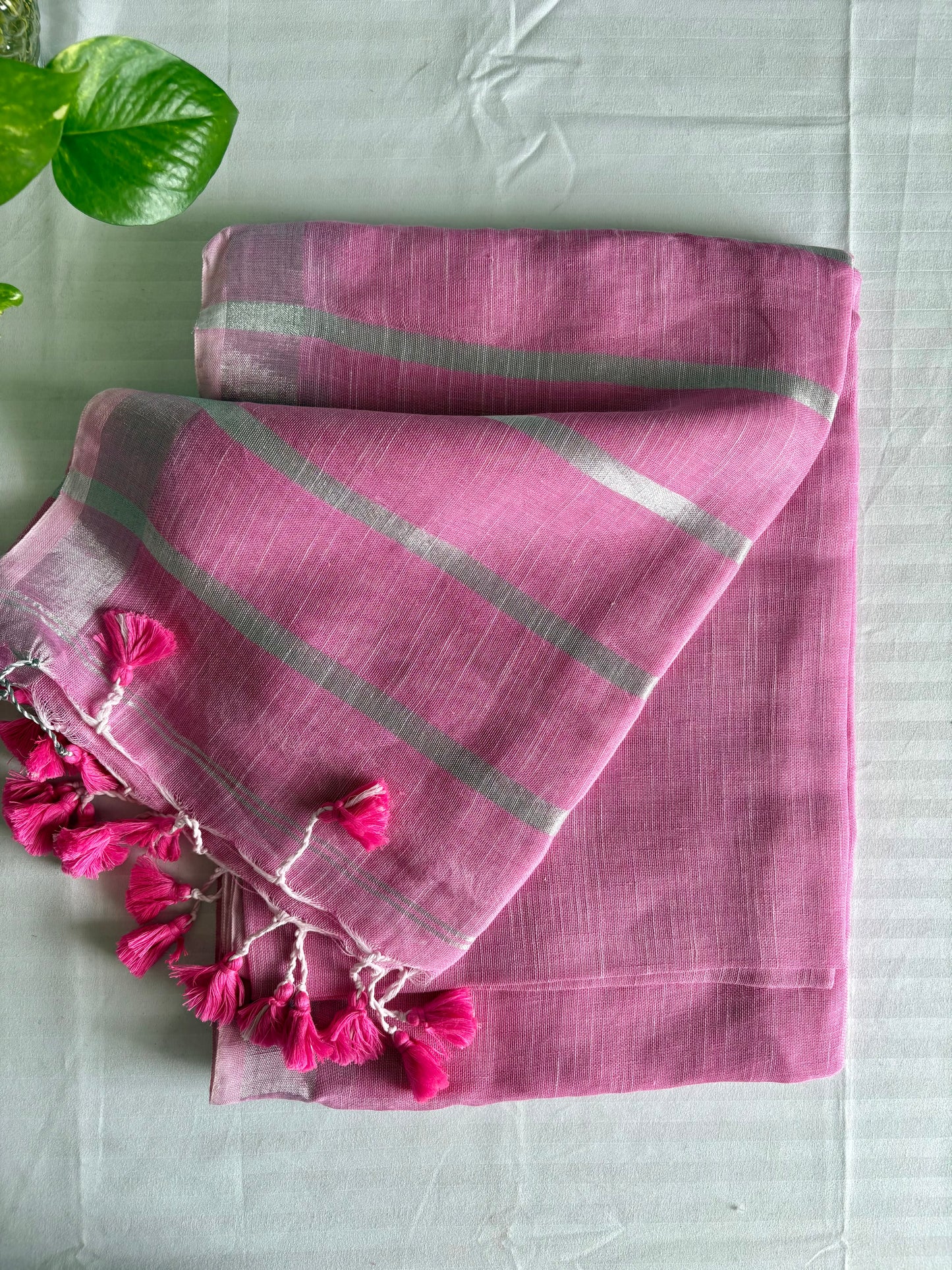 Linen By Linen Saree With Blouse